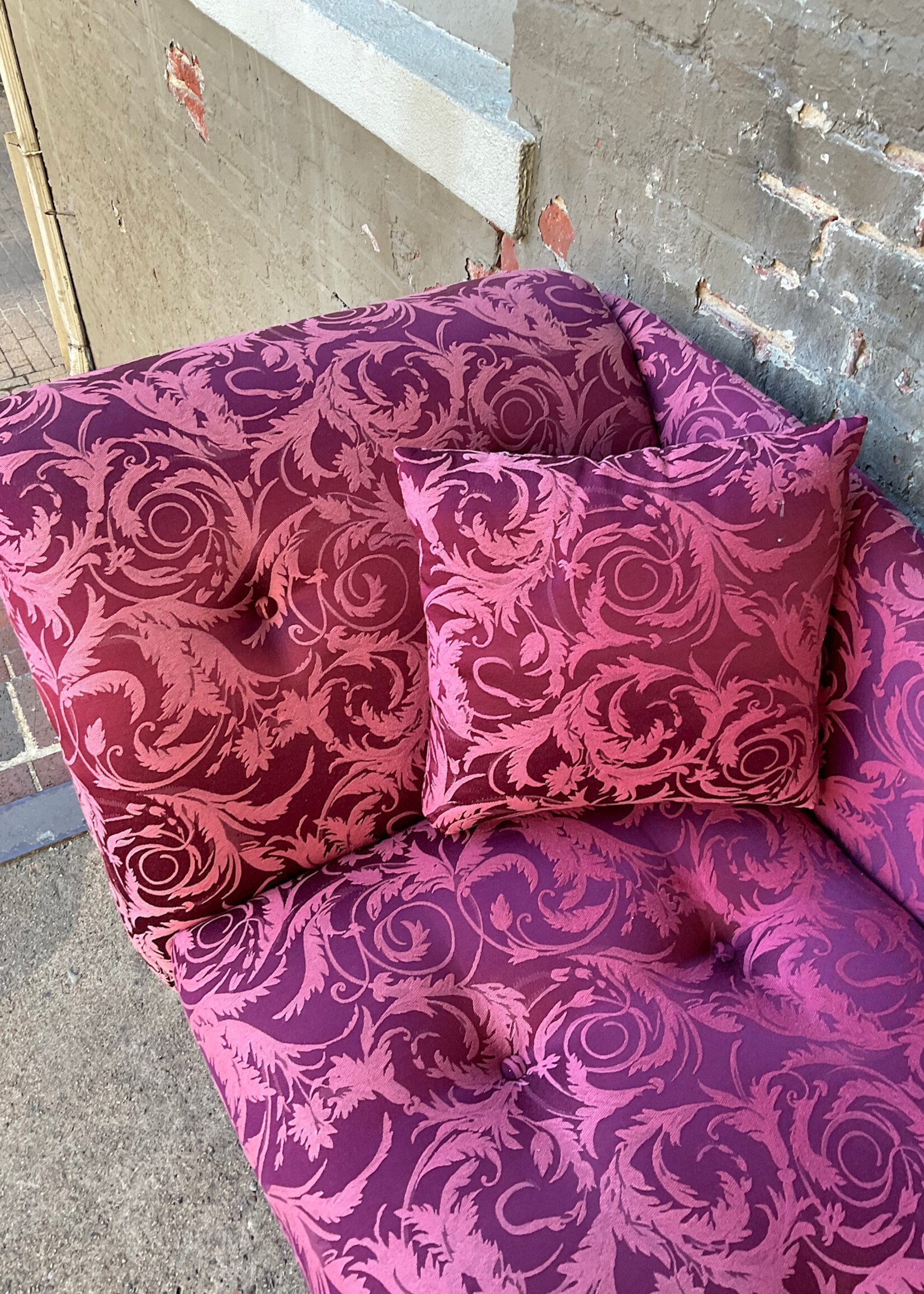 GOODWOOD Upholstered Chaise