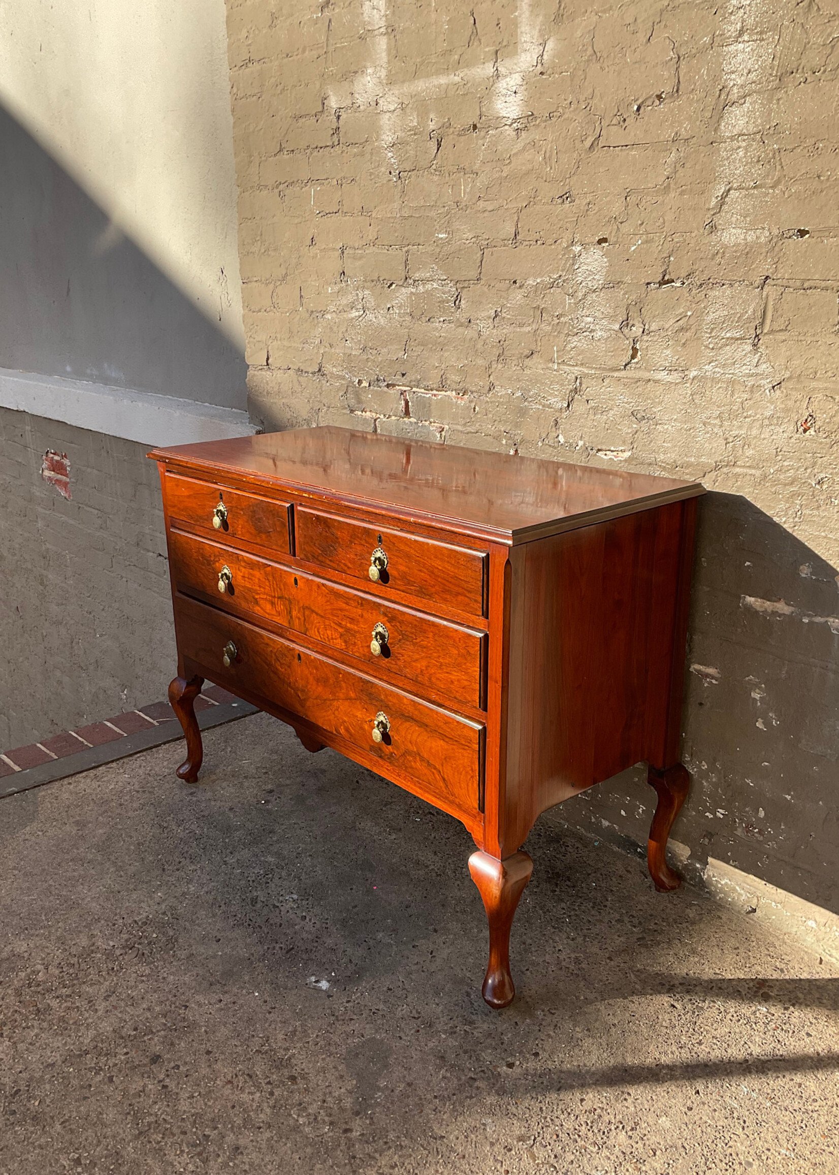 GOODWOOD Queen Anne Style Mahogany Server