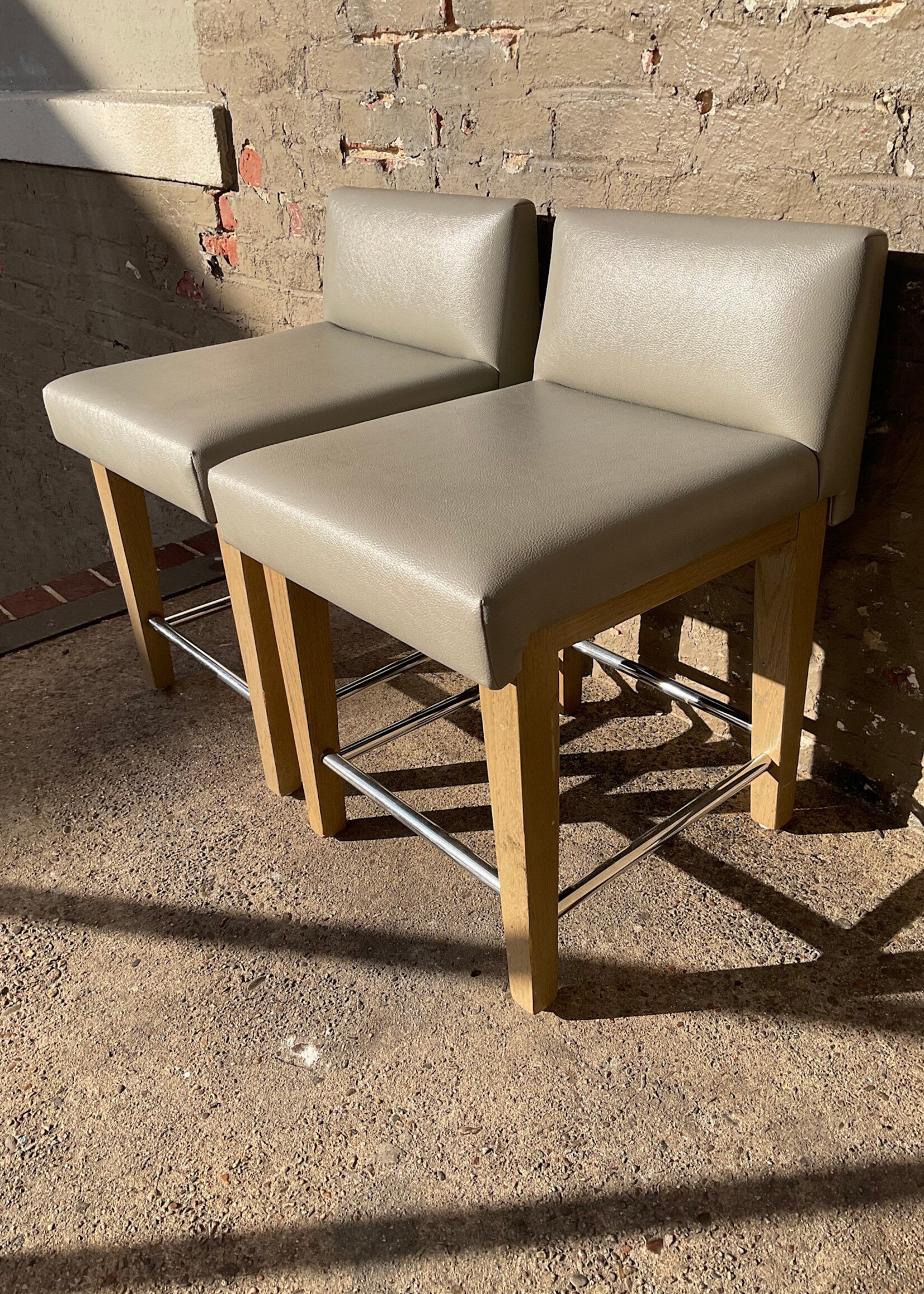 GOODWOOD Pair of Modern Chairs