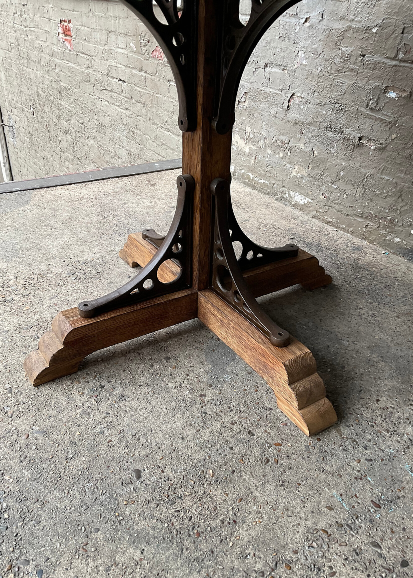 GOODWOOD Vintage Oak & Iron Table