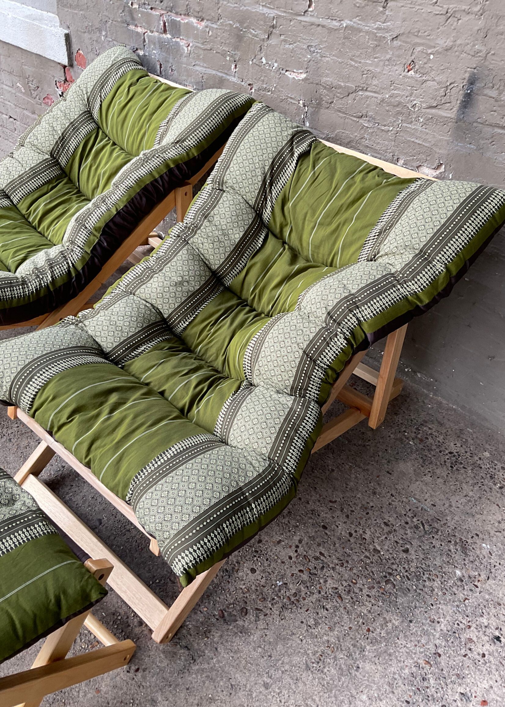 GOODWOOD Folding Lounge Chair & Ottoman