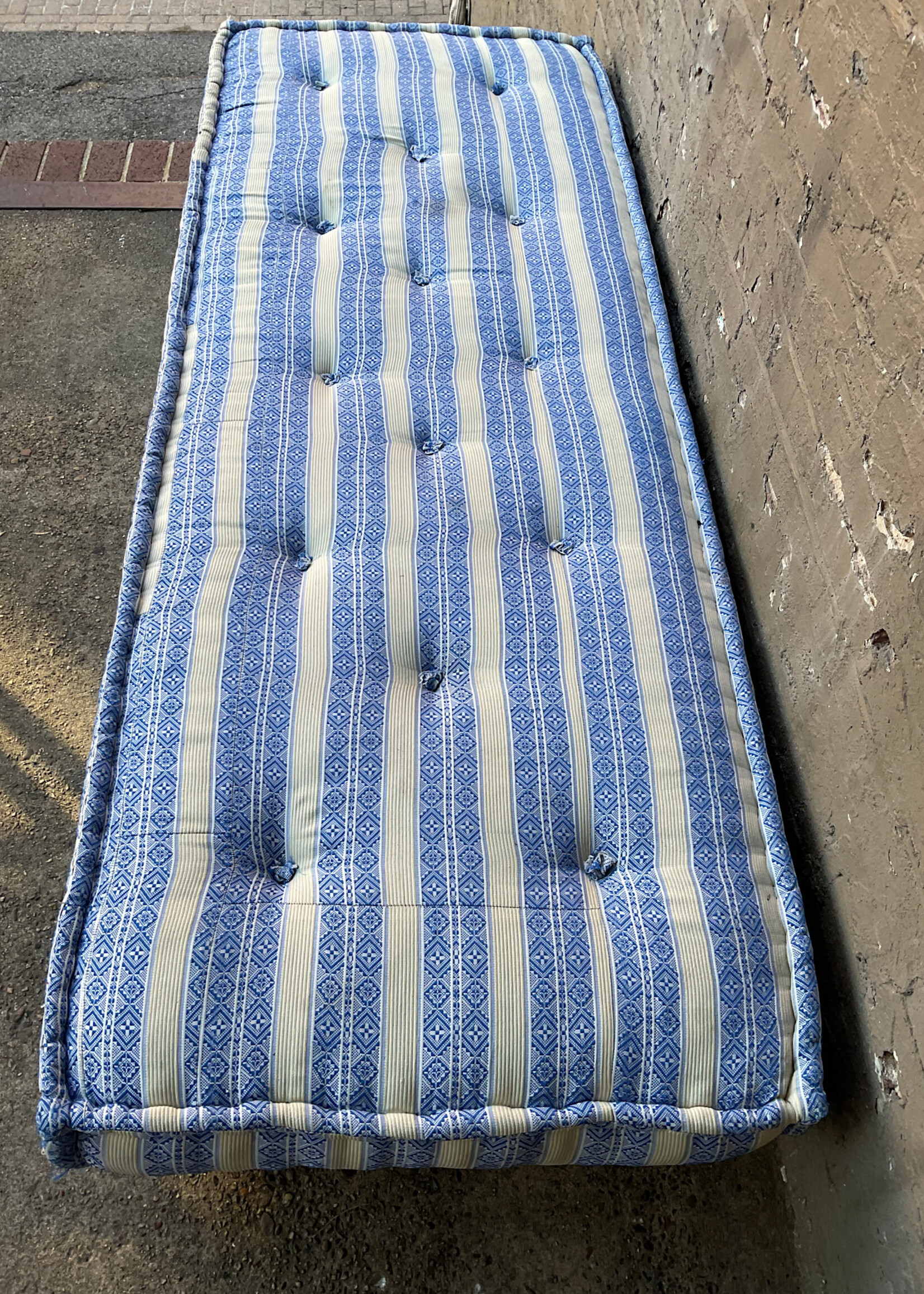 GOODWOOD Bohemian Day Bed