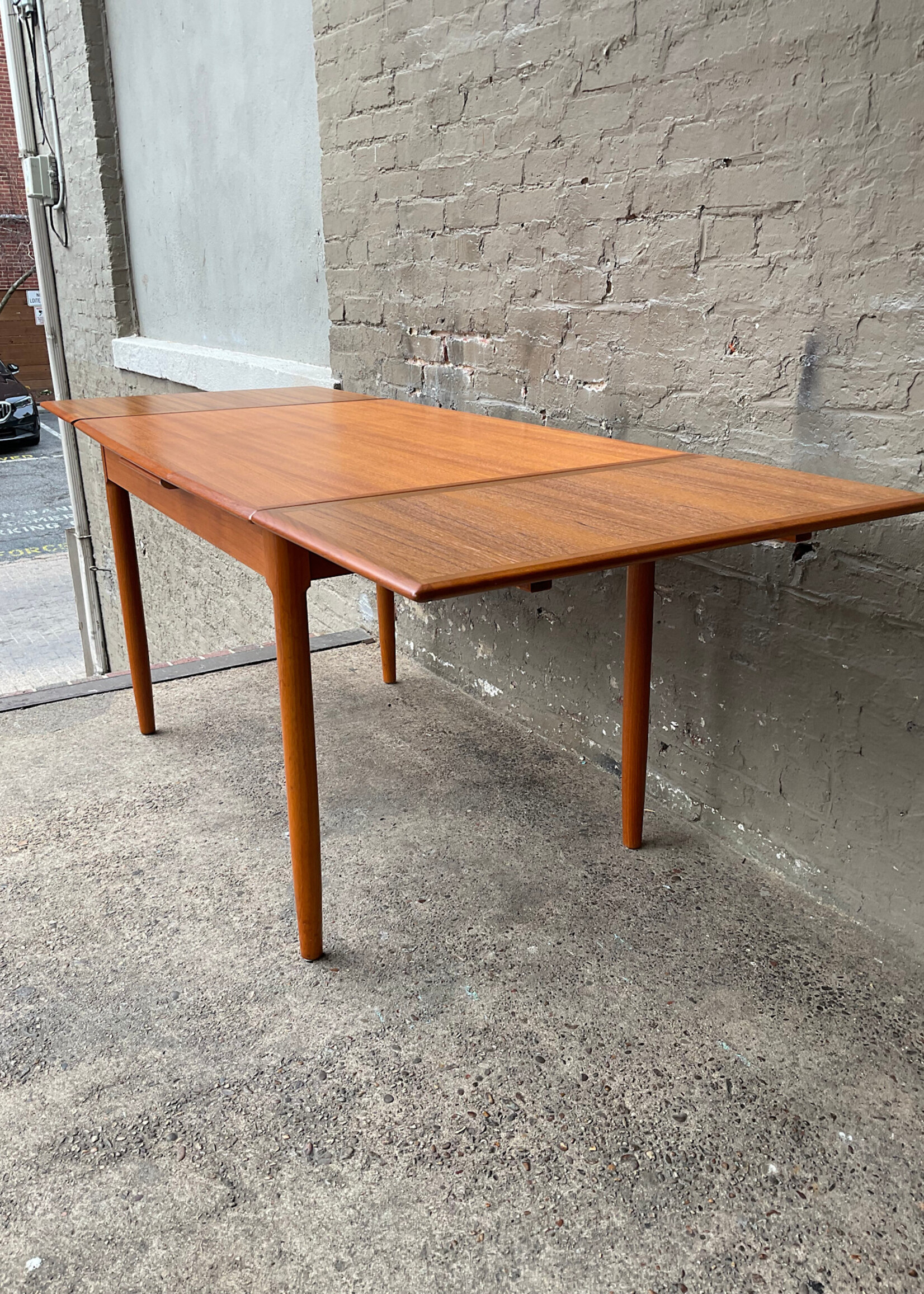 GOODWOOD Danish Modern Teak Draw Leaf Table