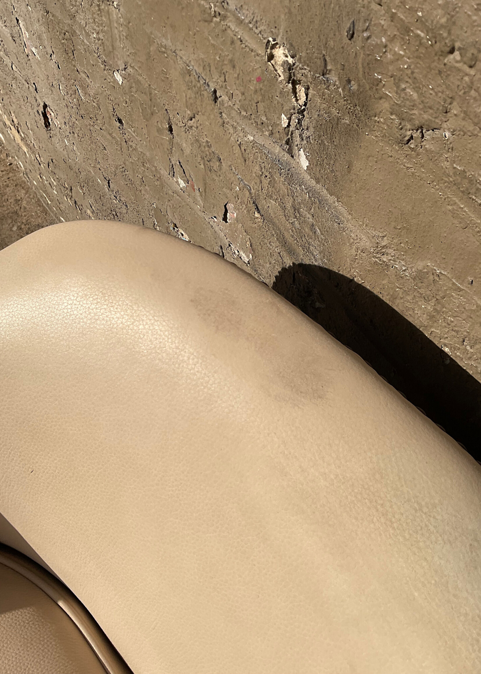 GOODWOOD RH Leather Club Chair