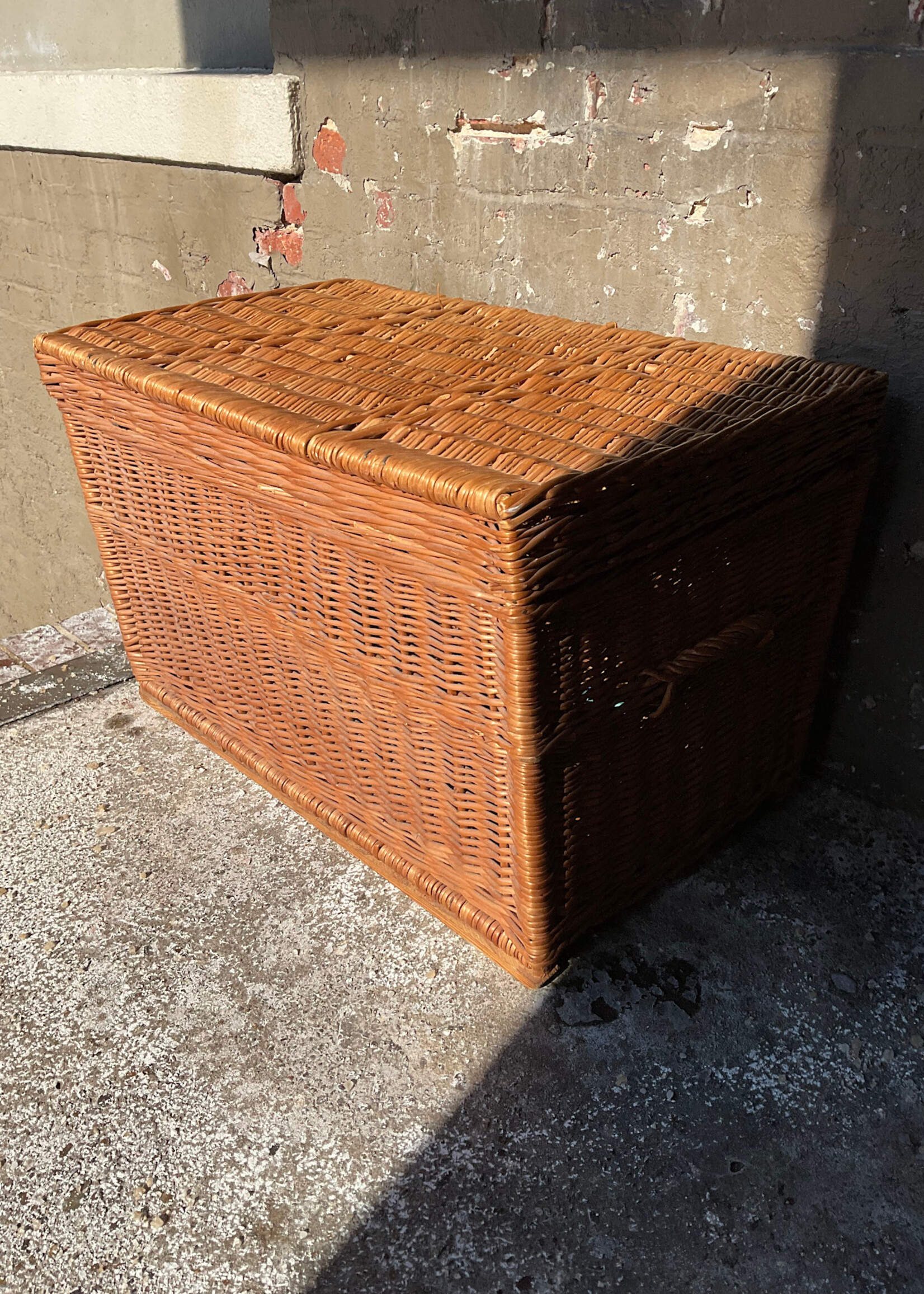 GOODWOOD Vintage Wicker Trunk