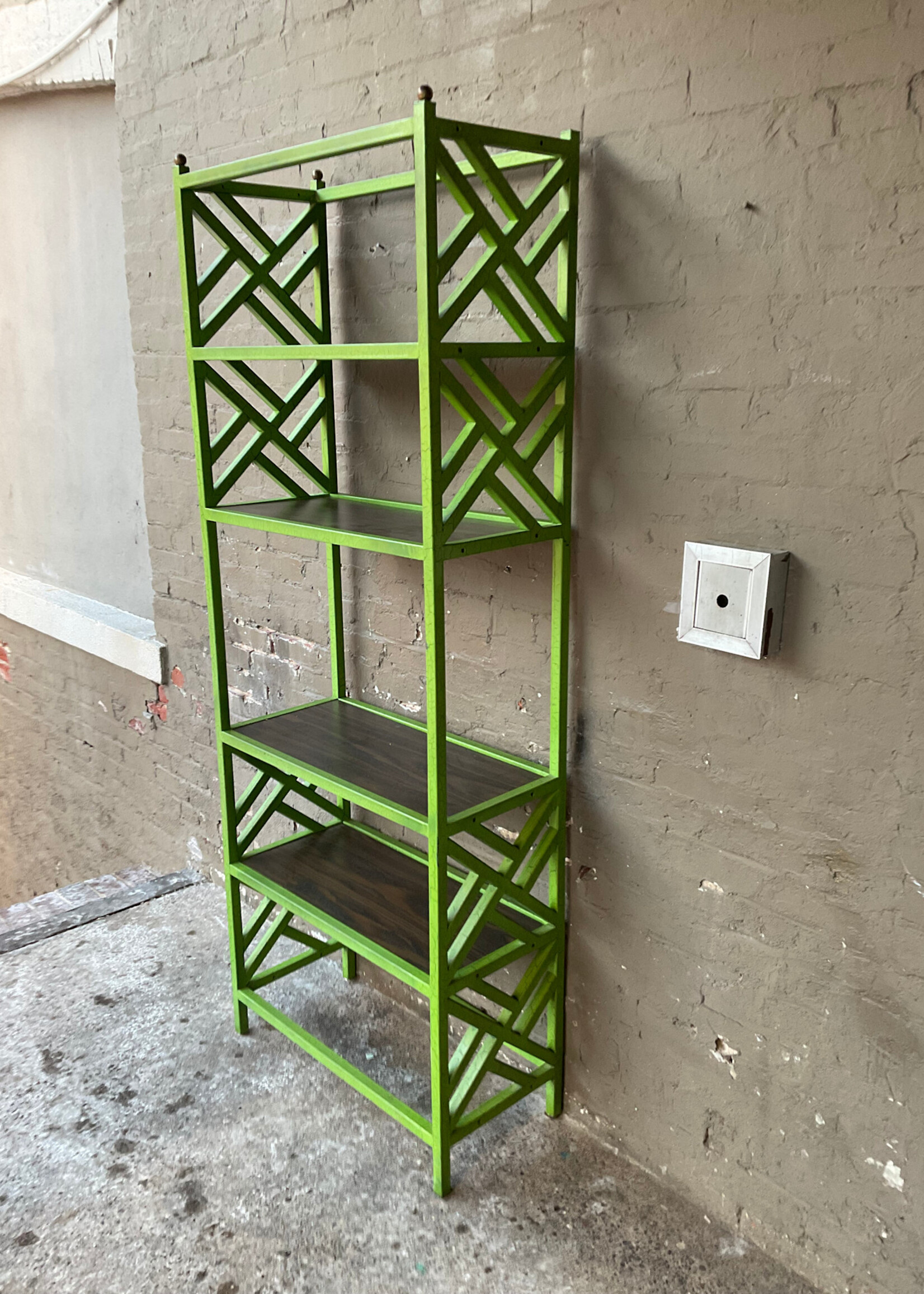 GOODWOOD Metal Etagere, Missing Shelves & Finial