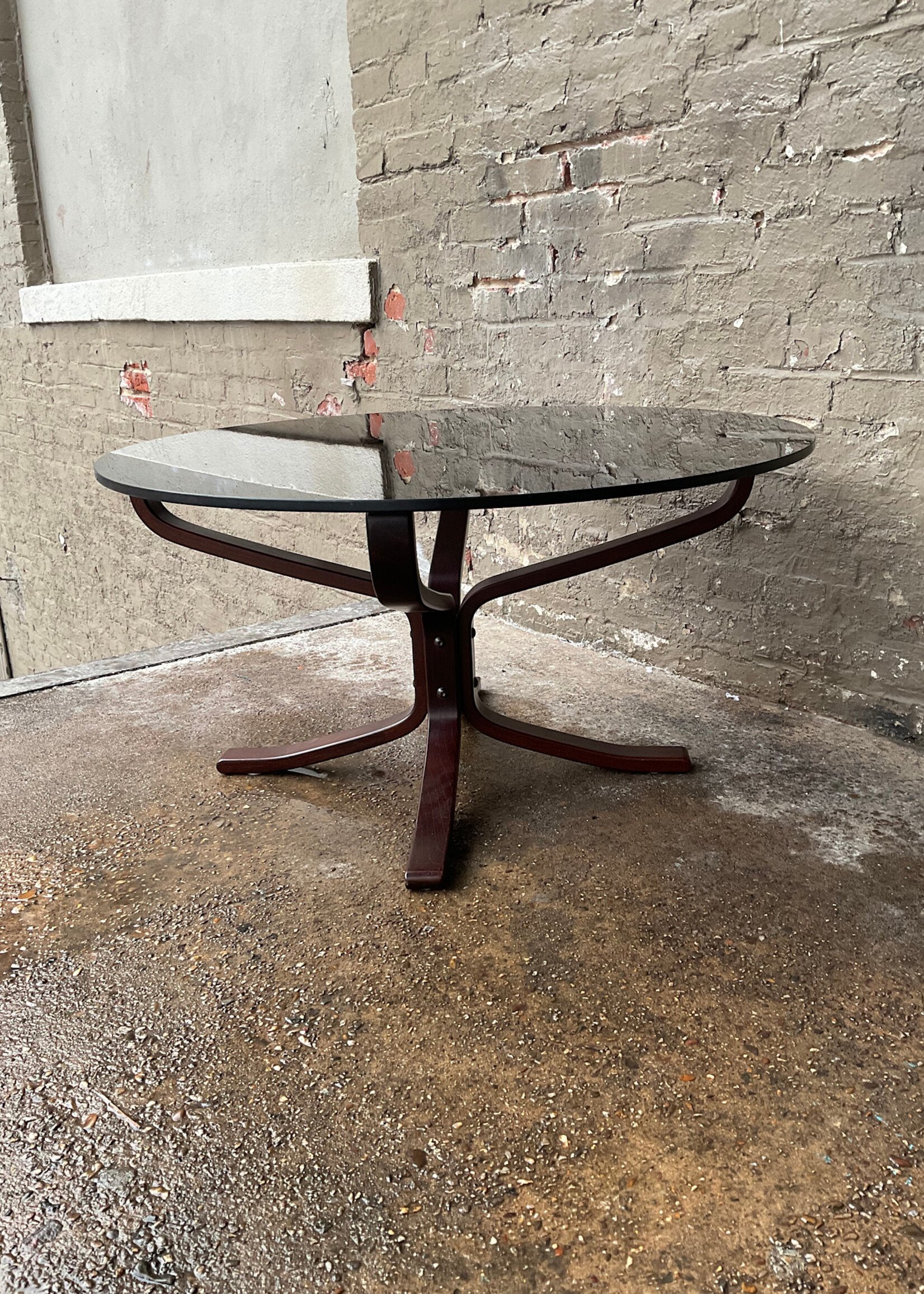 GOODWOOD Sigurd Ressell for Vatne Mobler Table