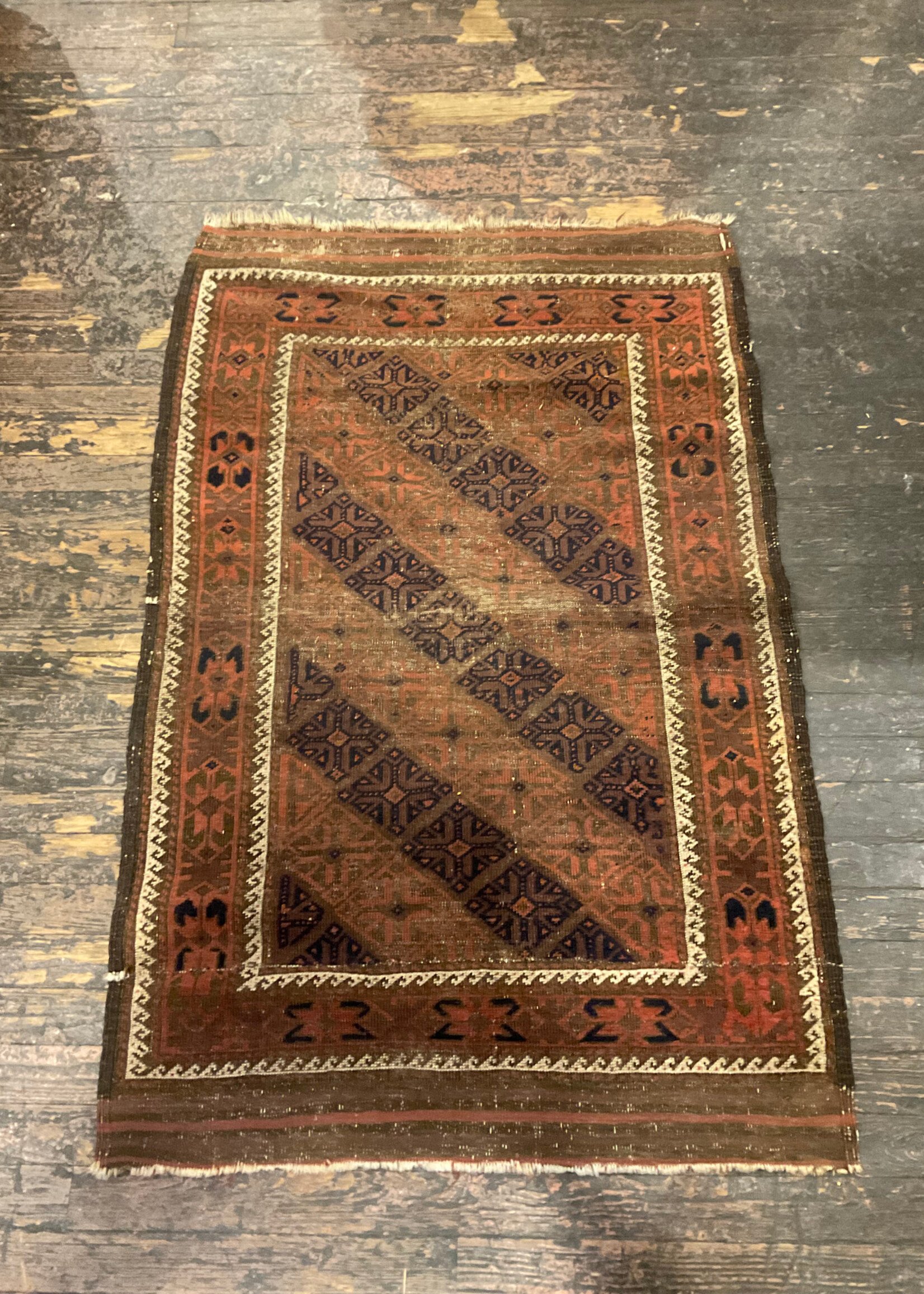 GOODWOOD Vintage Persian Rug 36" x 57"