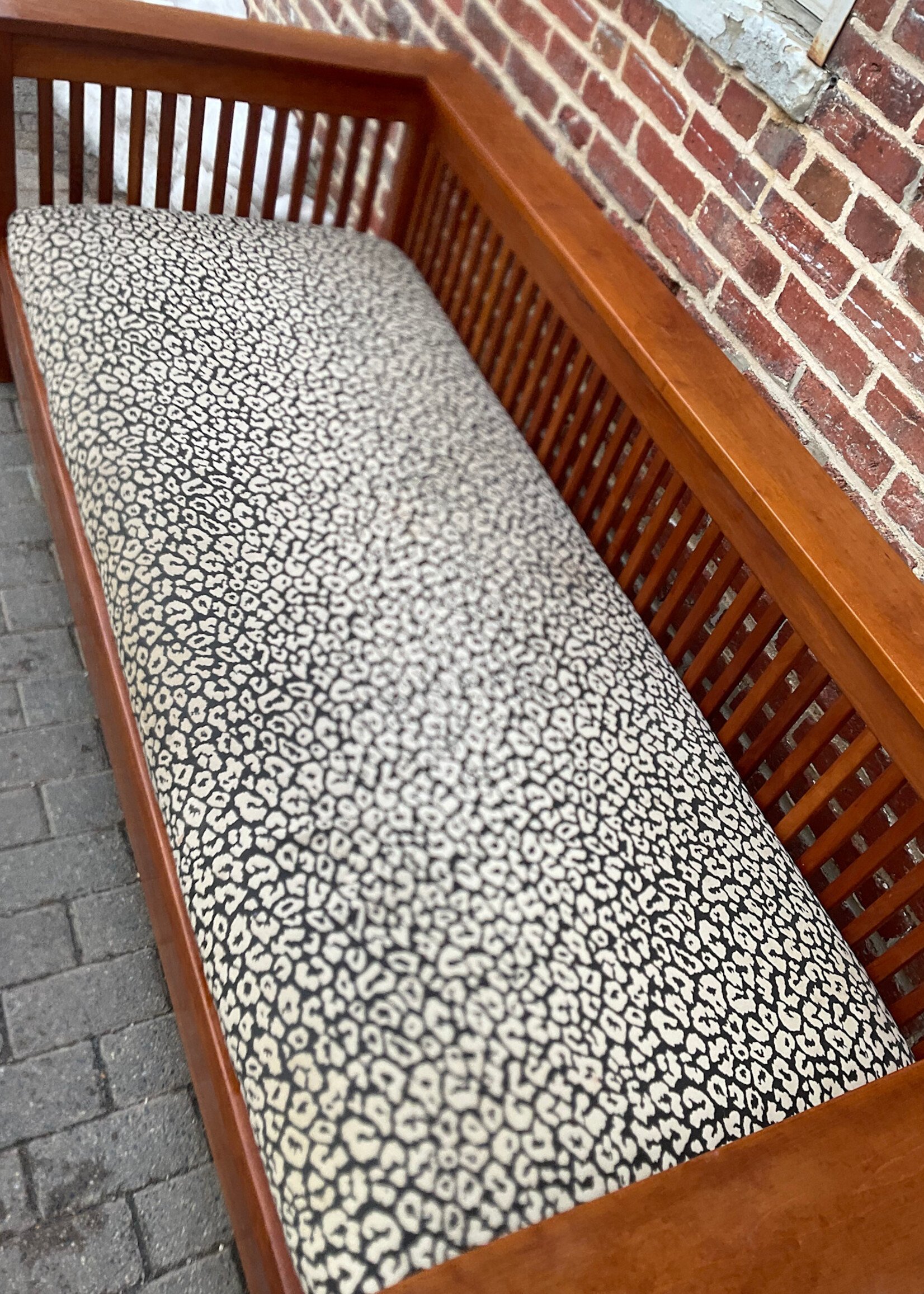 GOODWOOD Solid Cherry Mission Settle