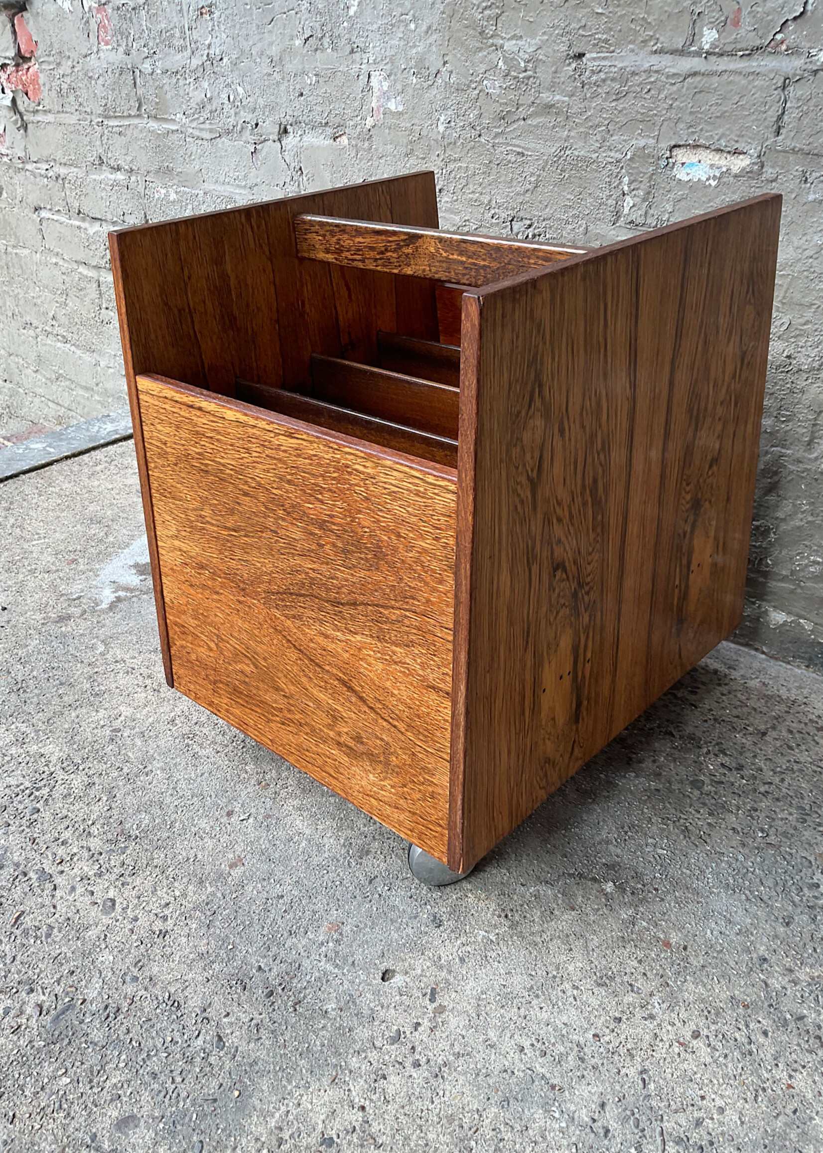 GOODWOOD Rolf Hesland Danish Modern Rosewood Magazine Stand