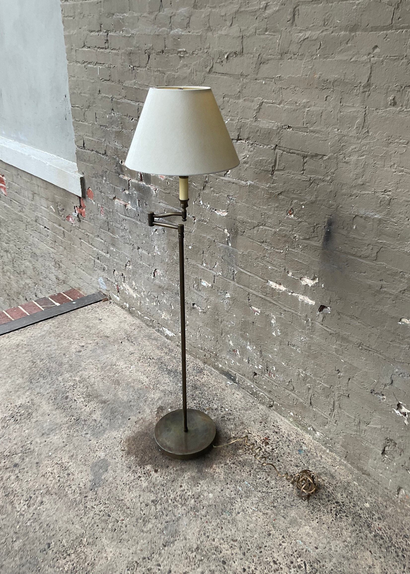 GOODWOOD Vintage Brass Floor Lamp