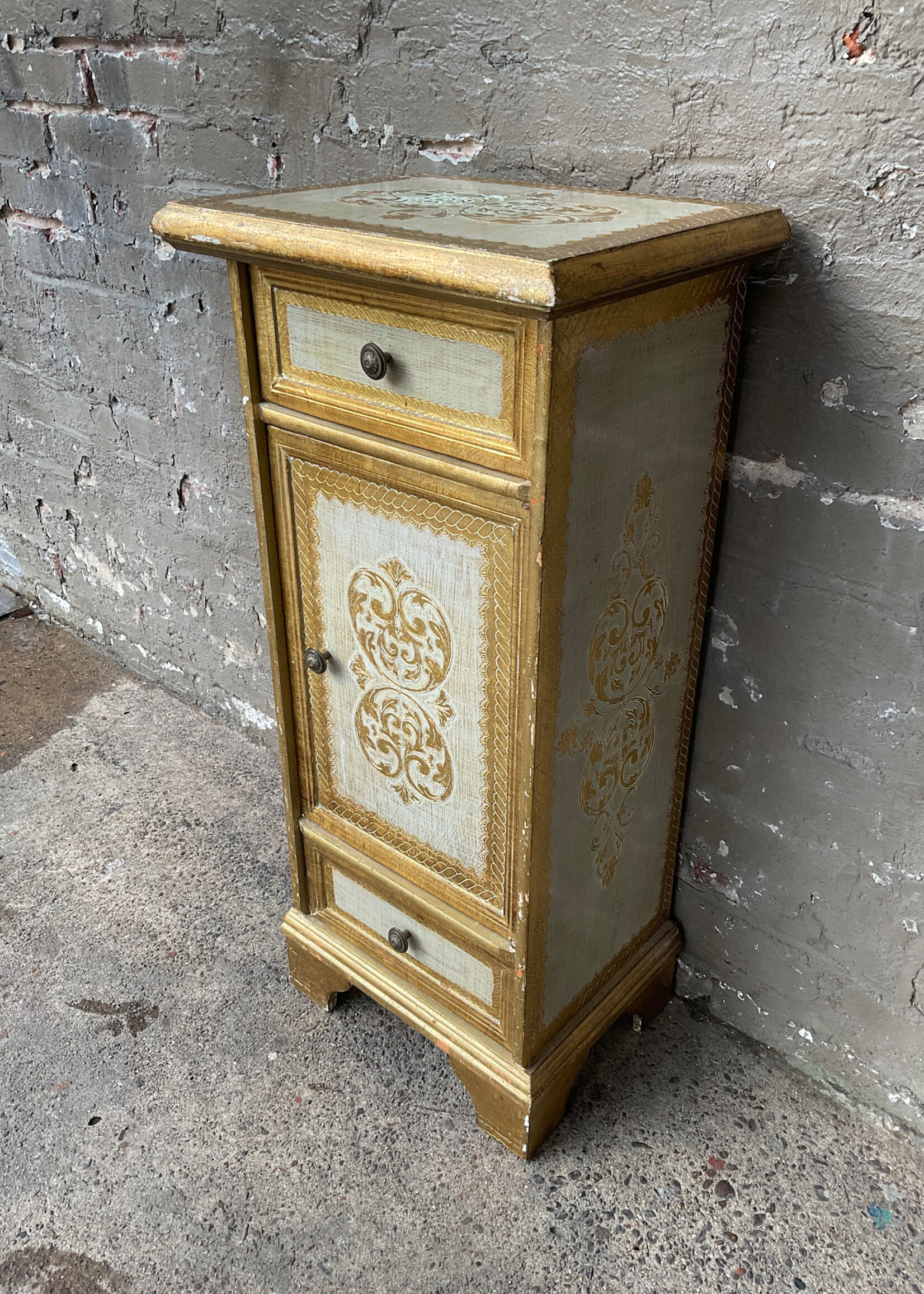 GOODWOOD Vintage Italian Side Chest