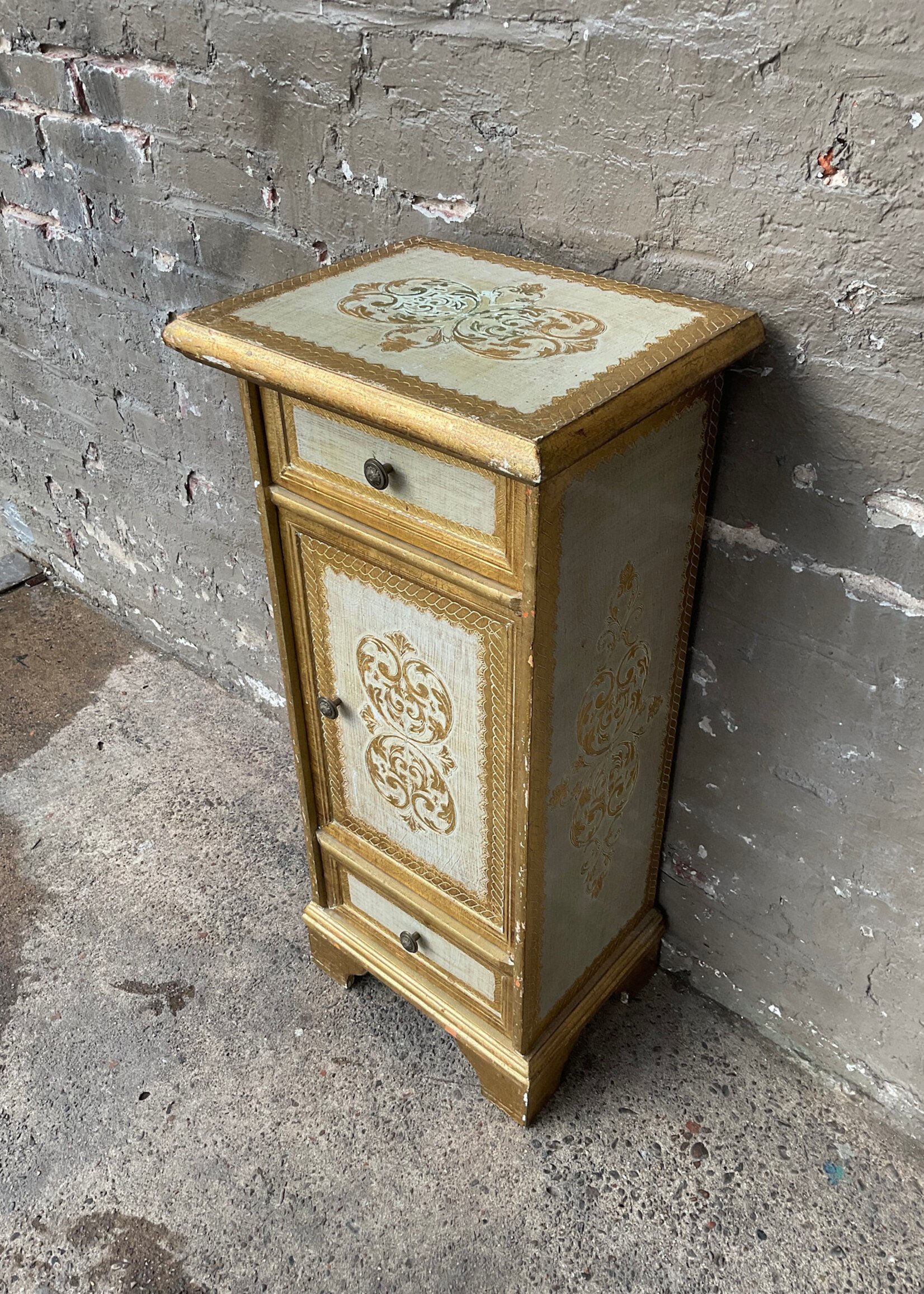 GOODWOOD Vintage Italian Side Chest