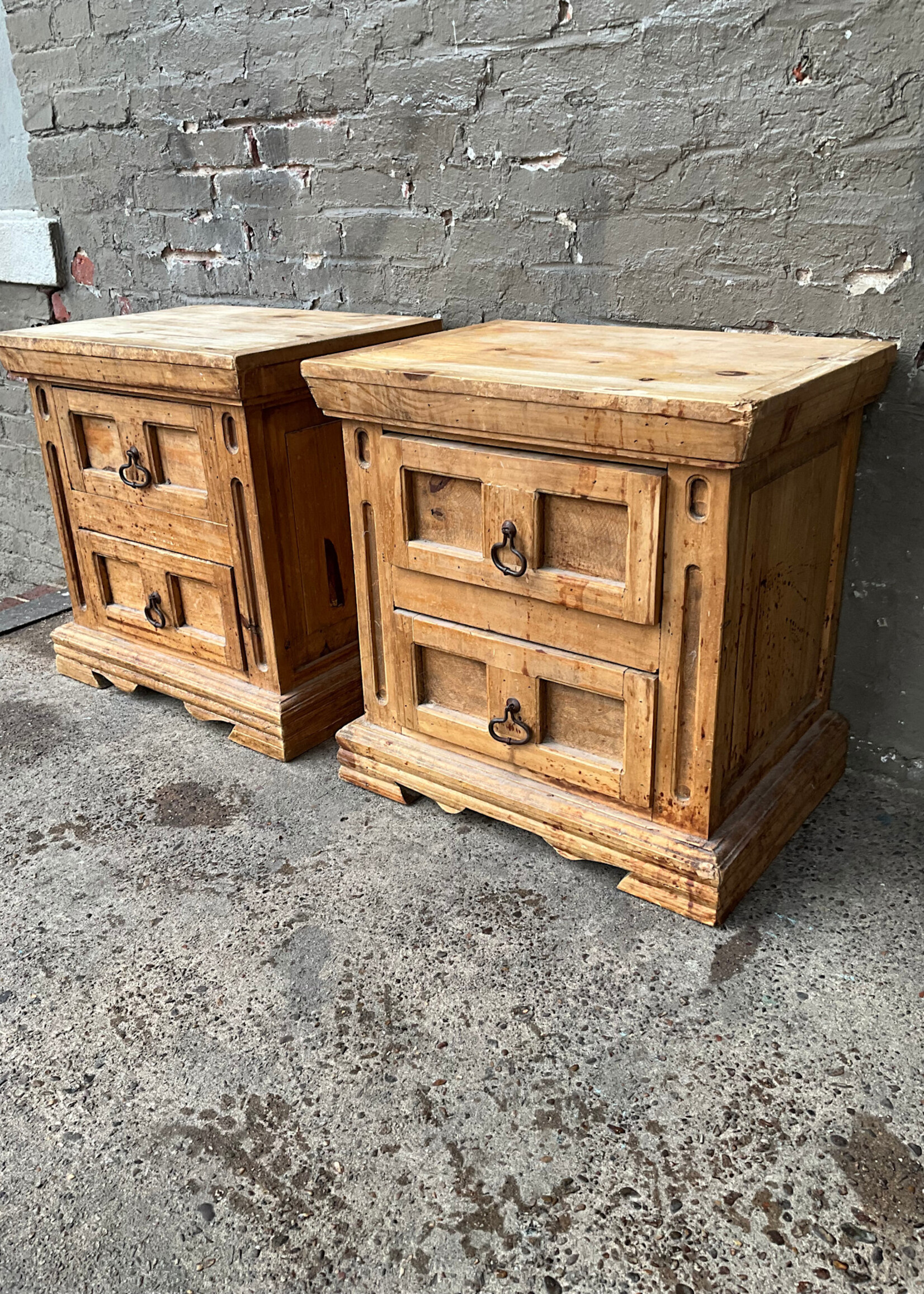 GOODWOOD Pair of Scrubbed Pine Nightstands