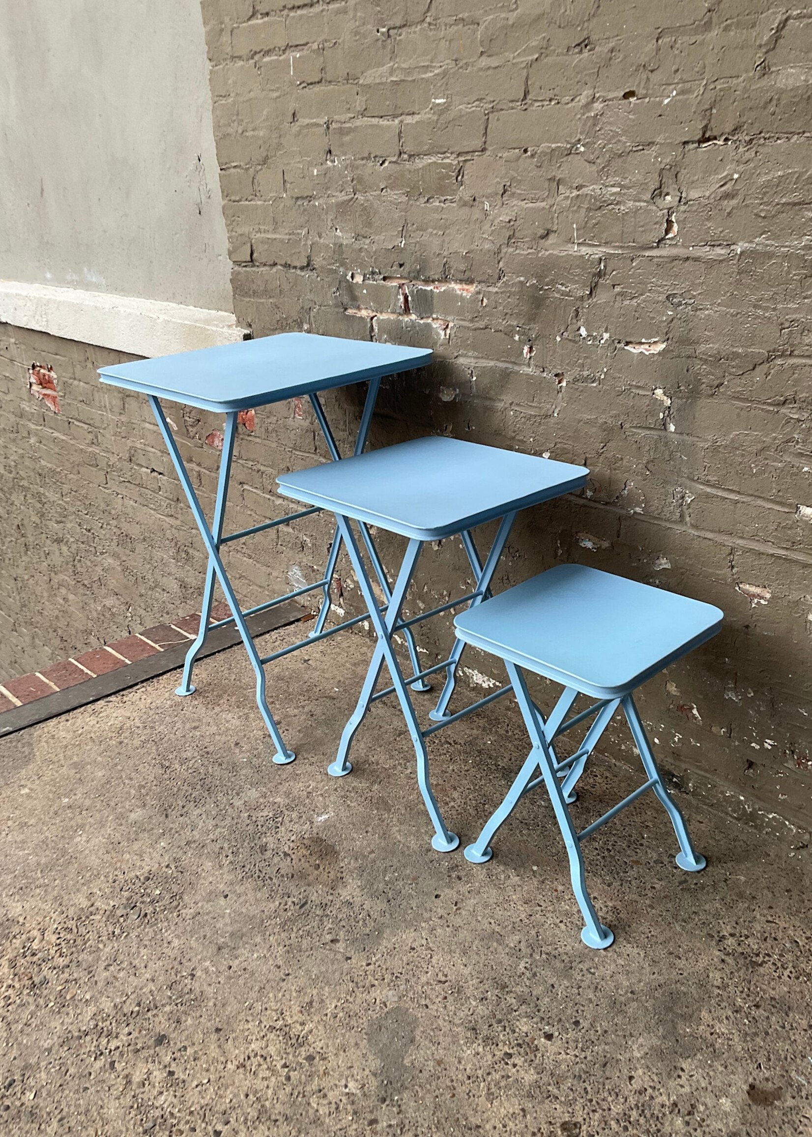 GOODWOOD Medium Folding Side Table