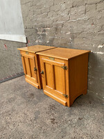 GOODWOOD Pair of Icebox Style Nightstands