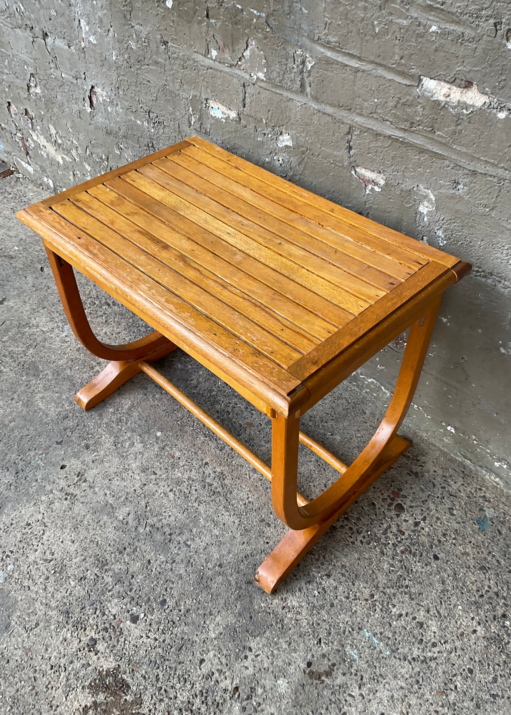 GOODWOOD Vintage Maple Bentwood Table