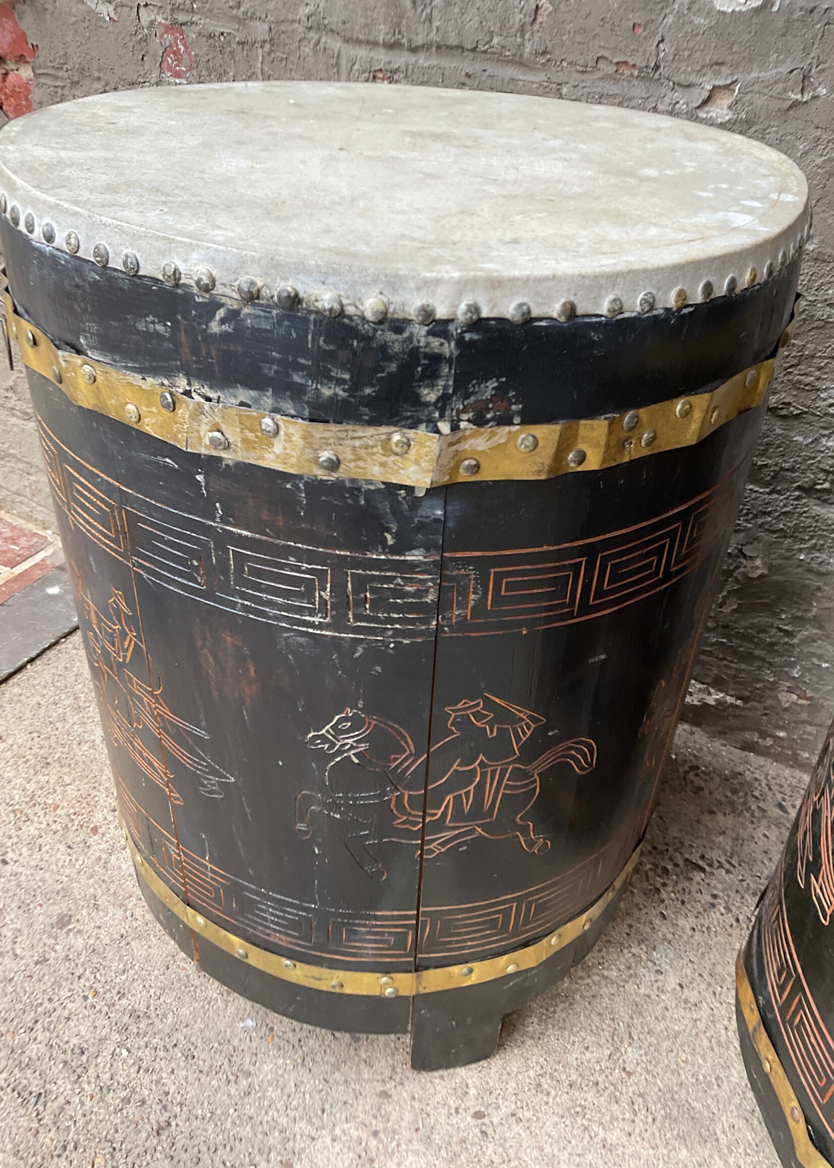 GOODWOOD Pair of Drum Tables