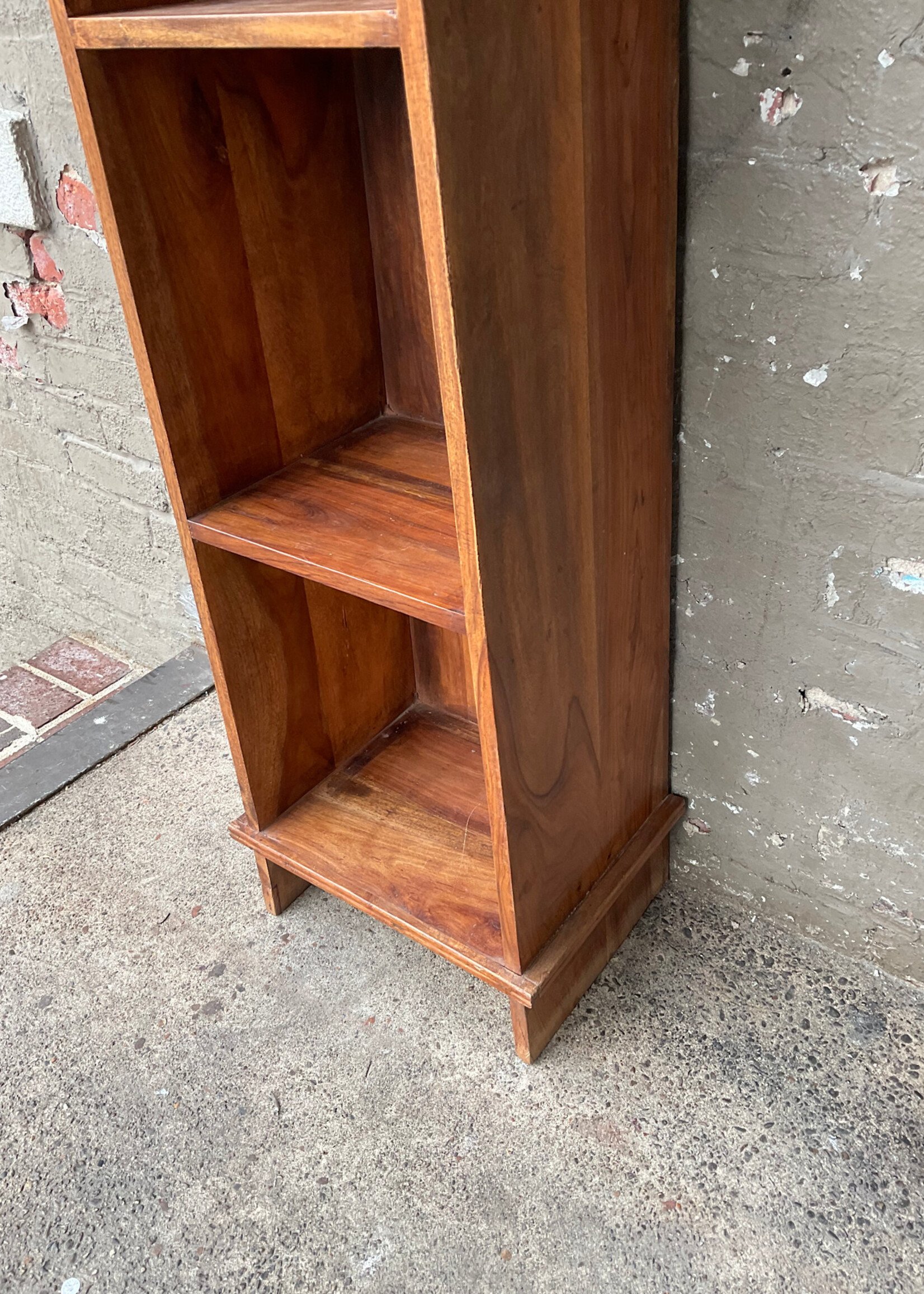 GOODWOOD Tall Solid Teak Etagere