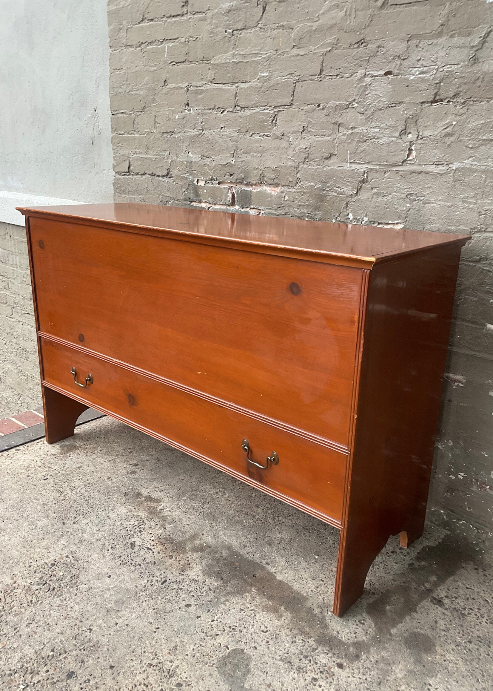 GOODWOOD Antique Pine Mule Chest with Dummy Drawers