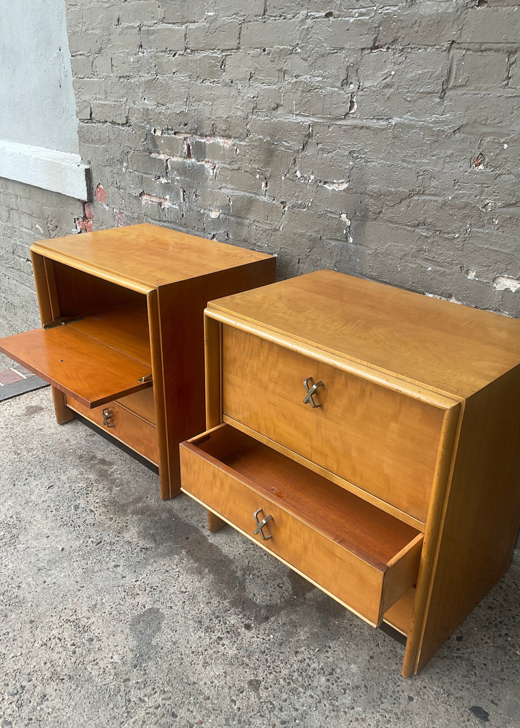 GOODWOOD Pair of Paul Frankl for John Stuart Maple Nightstands