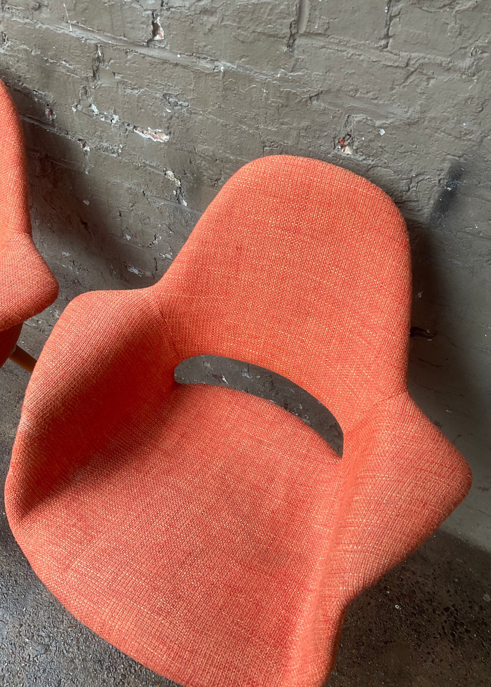 GOODWOOD Pair of MCM Style Chairs