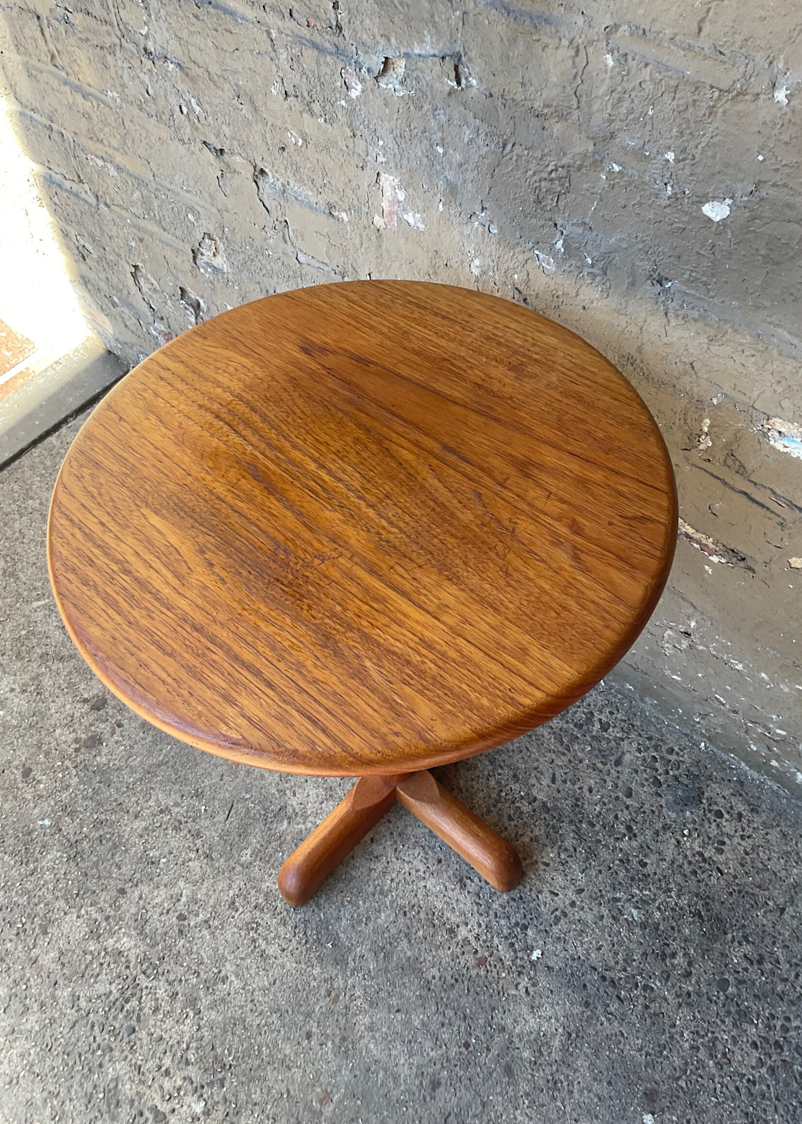 GOODWOOD Danish Modern Teak Side Table