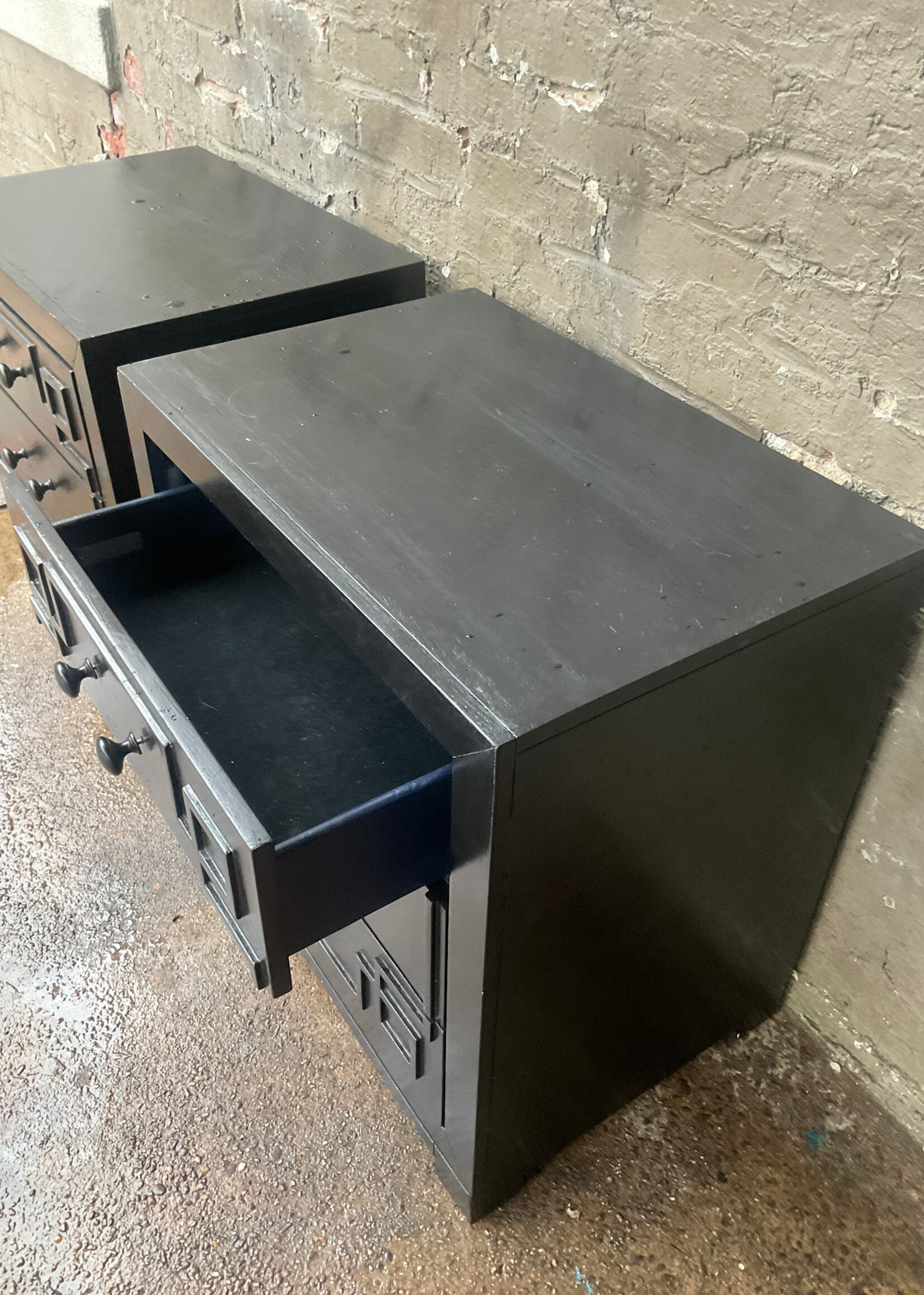 GOODWOOD Pair of Ebonized Nightstands