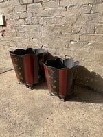 GOODWOOD Large Scalloped Tole Painted Bin