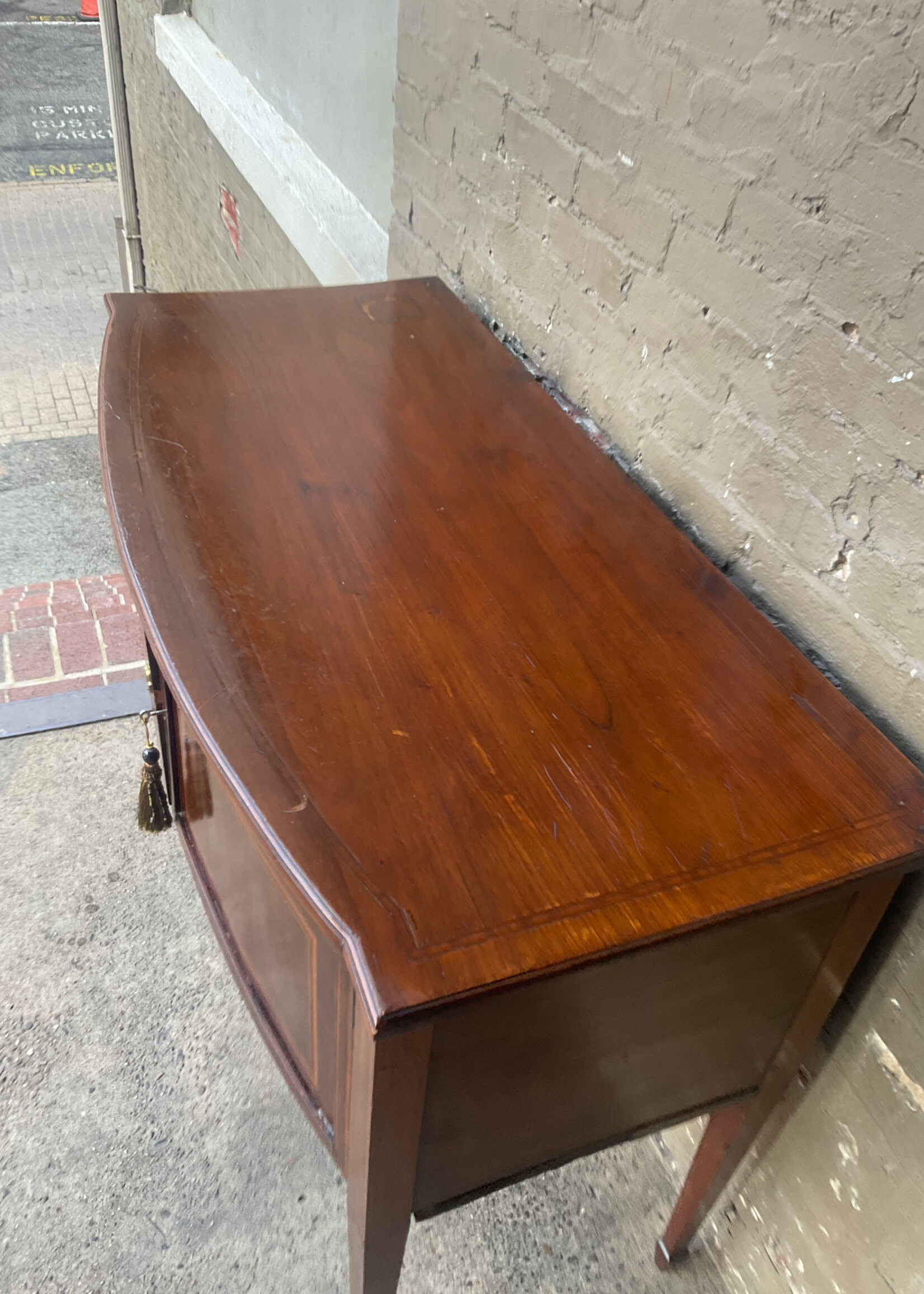 GOODWOOD Federal Hepplewhite Sideboard