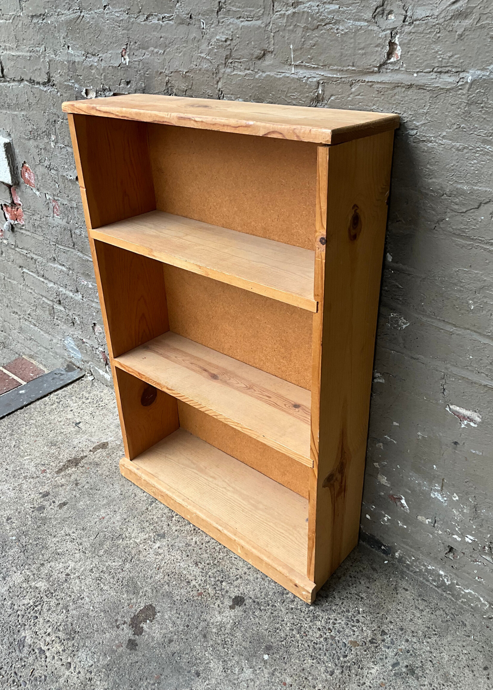 GOODWOOD Narrow Pine Bookcase
