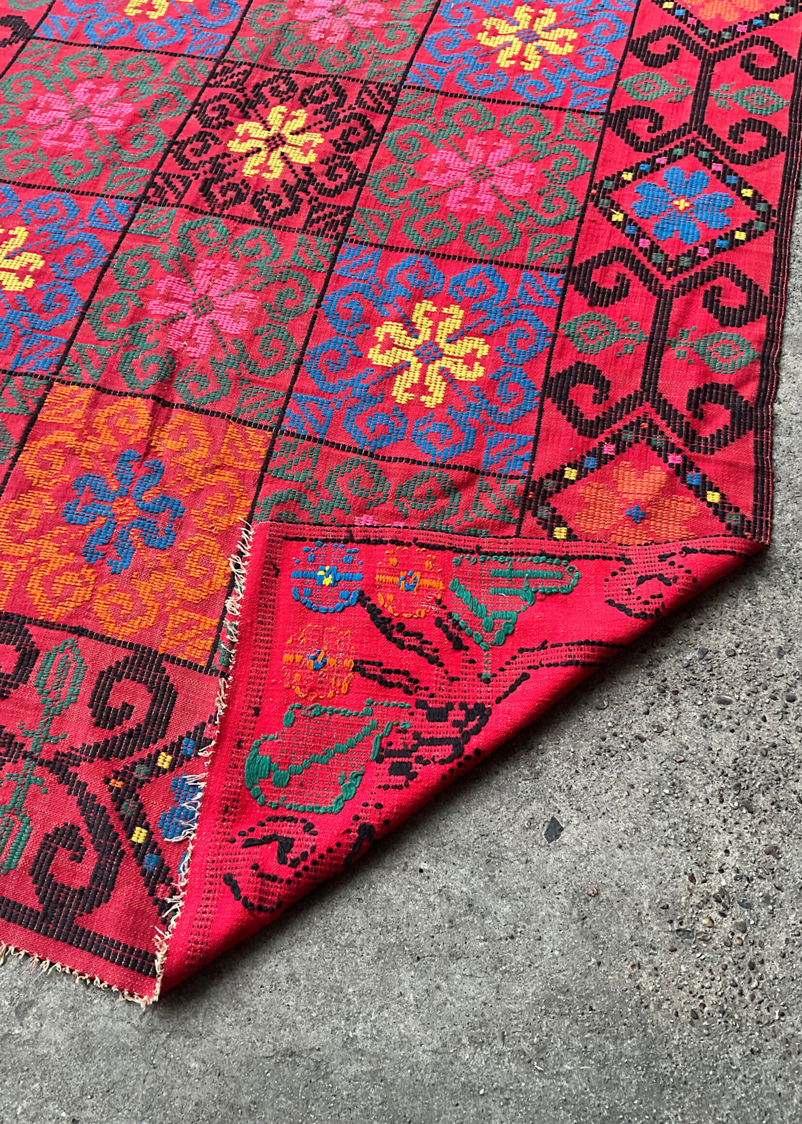 GOODWOOD Flat Weave Wool Rug 64" x 96"