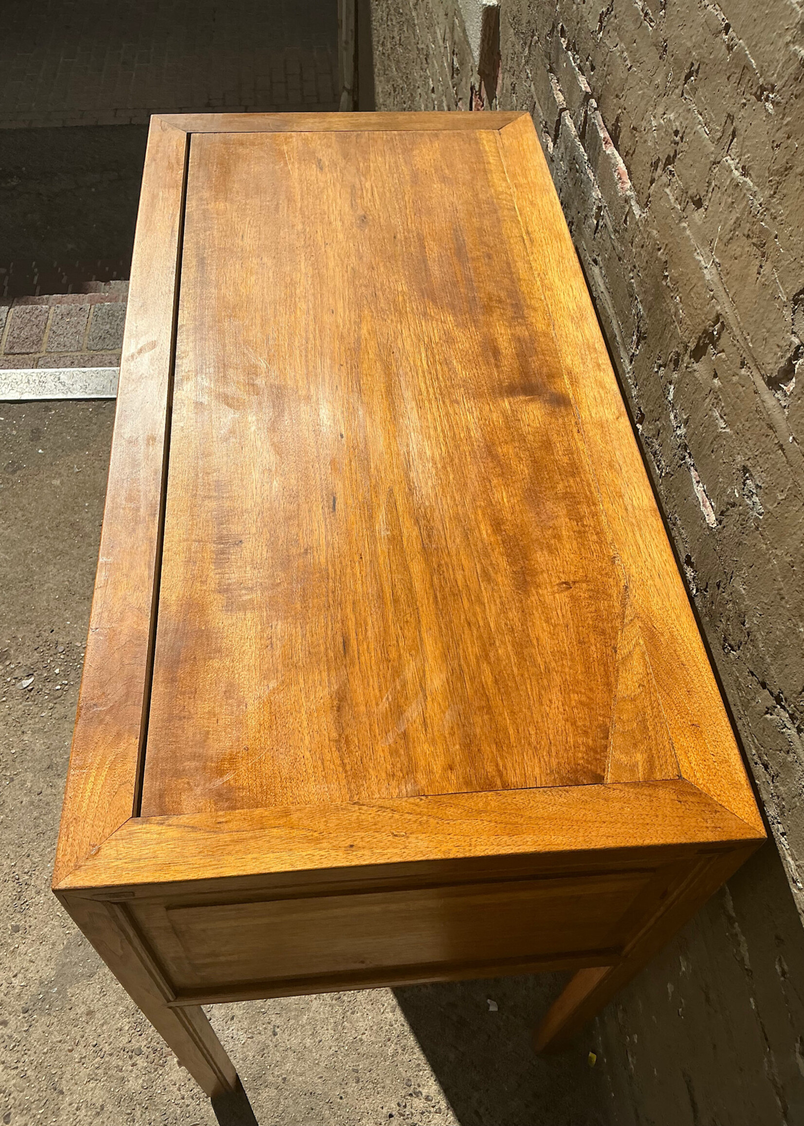 GOODWOOD Vintage Chinese Server