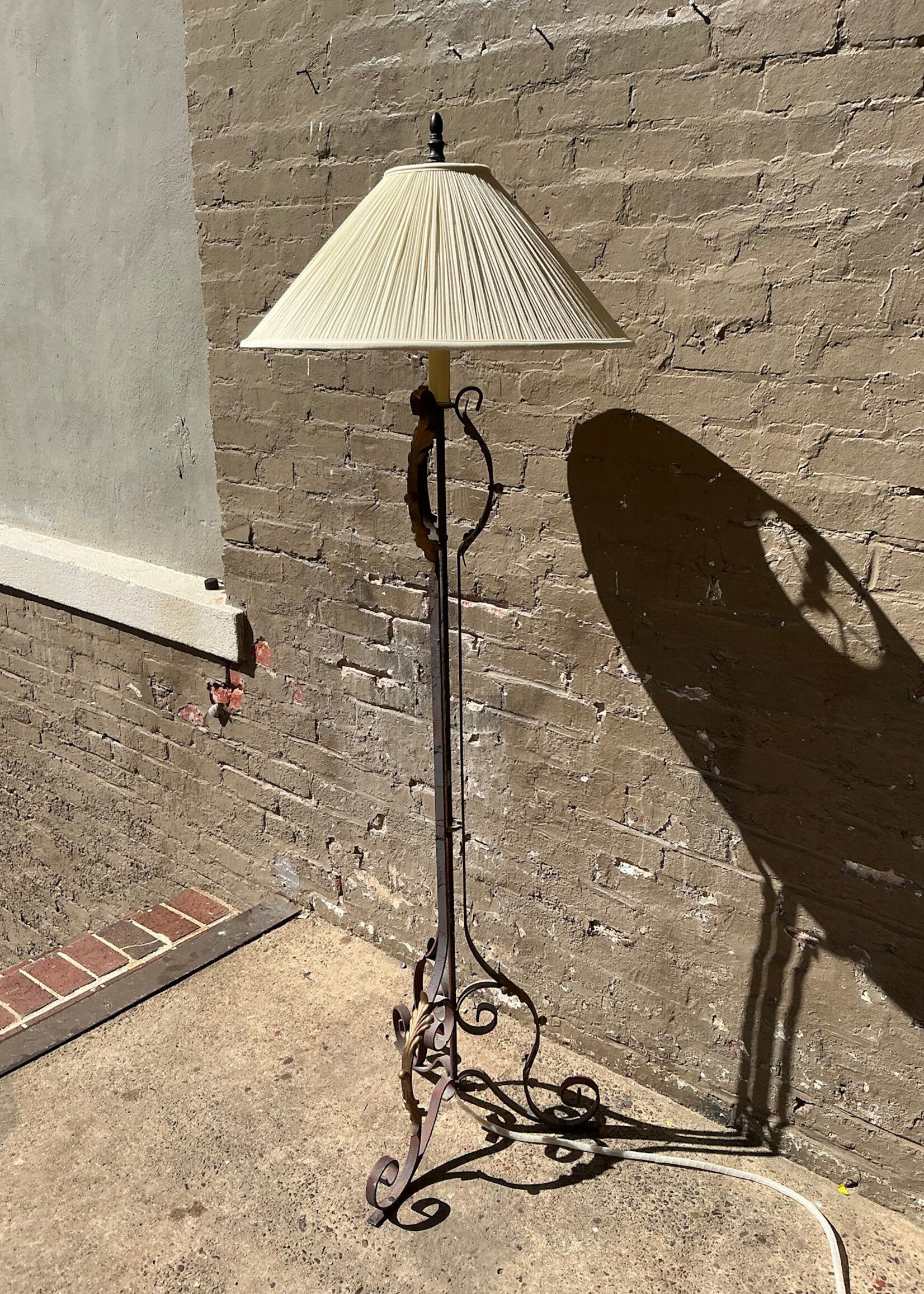 GOODWOOD Beaux Arts Style Iron Floor Lamp