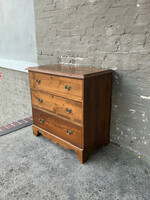 GOODWOOD English Pine Cottage Dresser