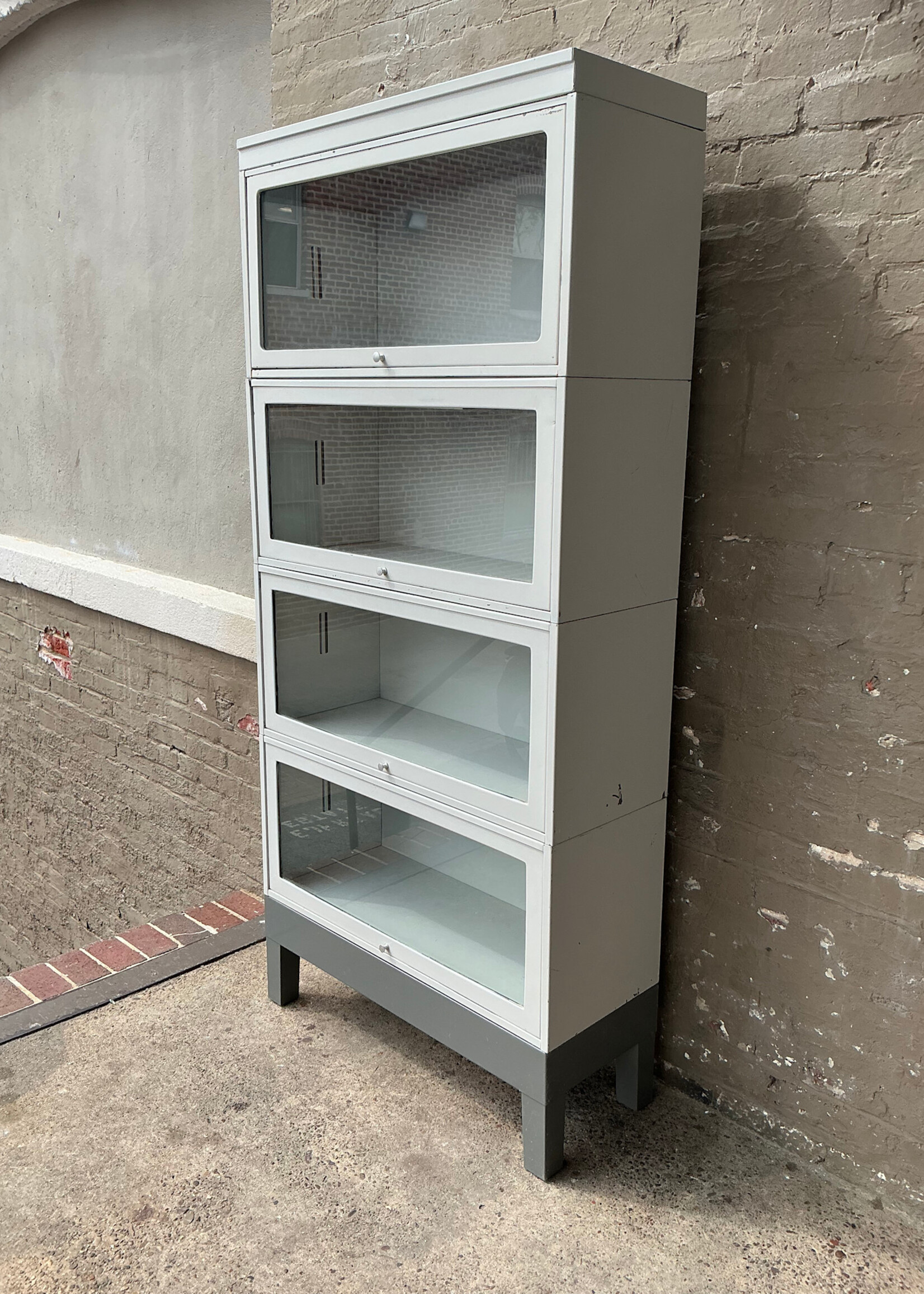 GOODWOOD Vintage 4 Stack Metal Barrister