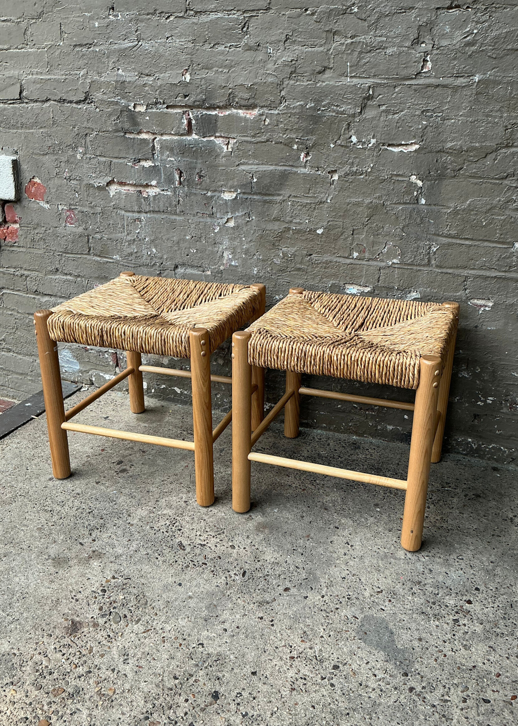 GOODWOOD Rush Seat Stool