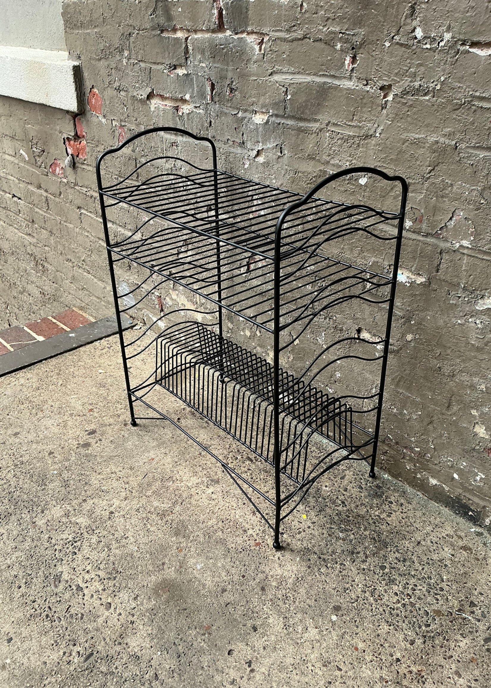 GOODWOOD Vintage Wire Record Shelf