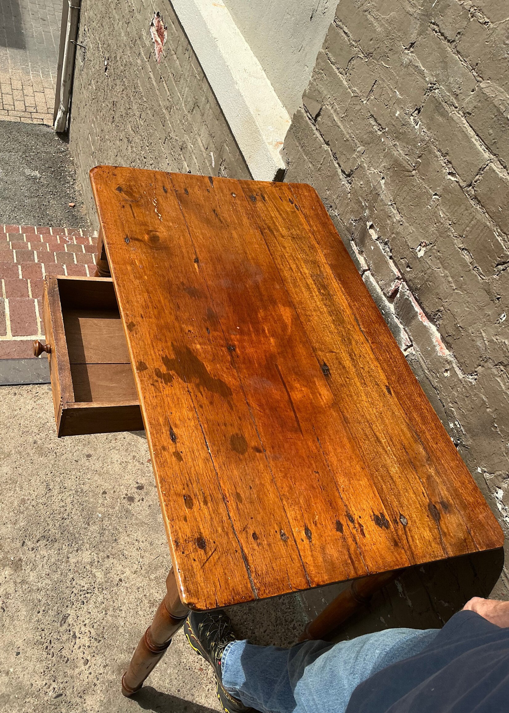 GOODWOOD Antique One Drawer Table