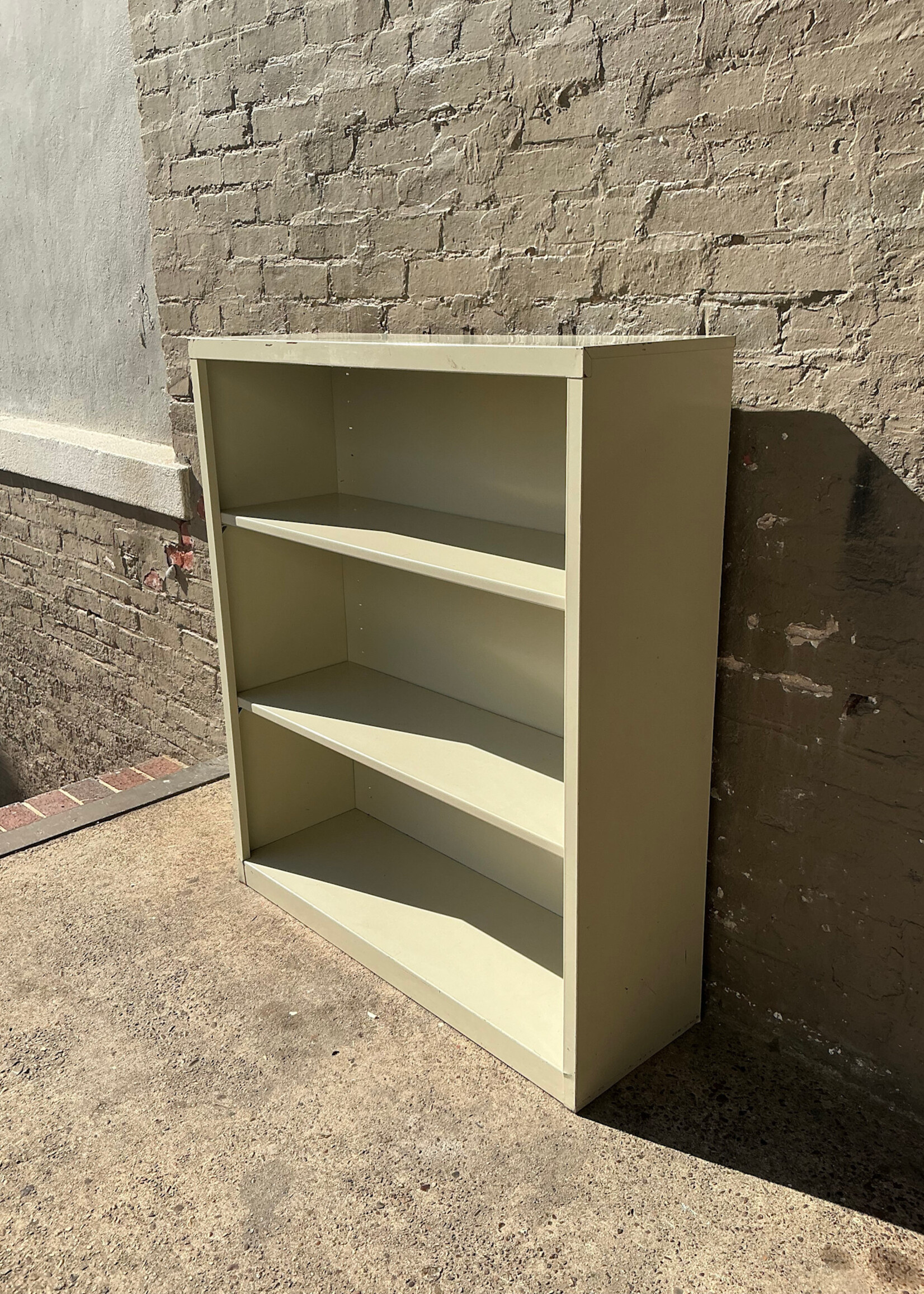 GOODWOOD Metal Shelf