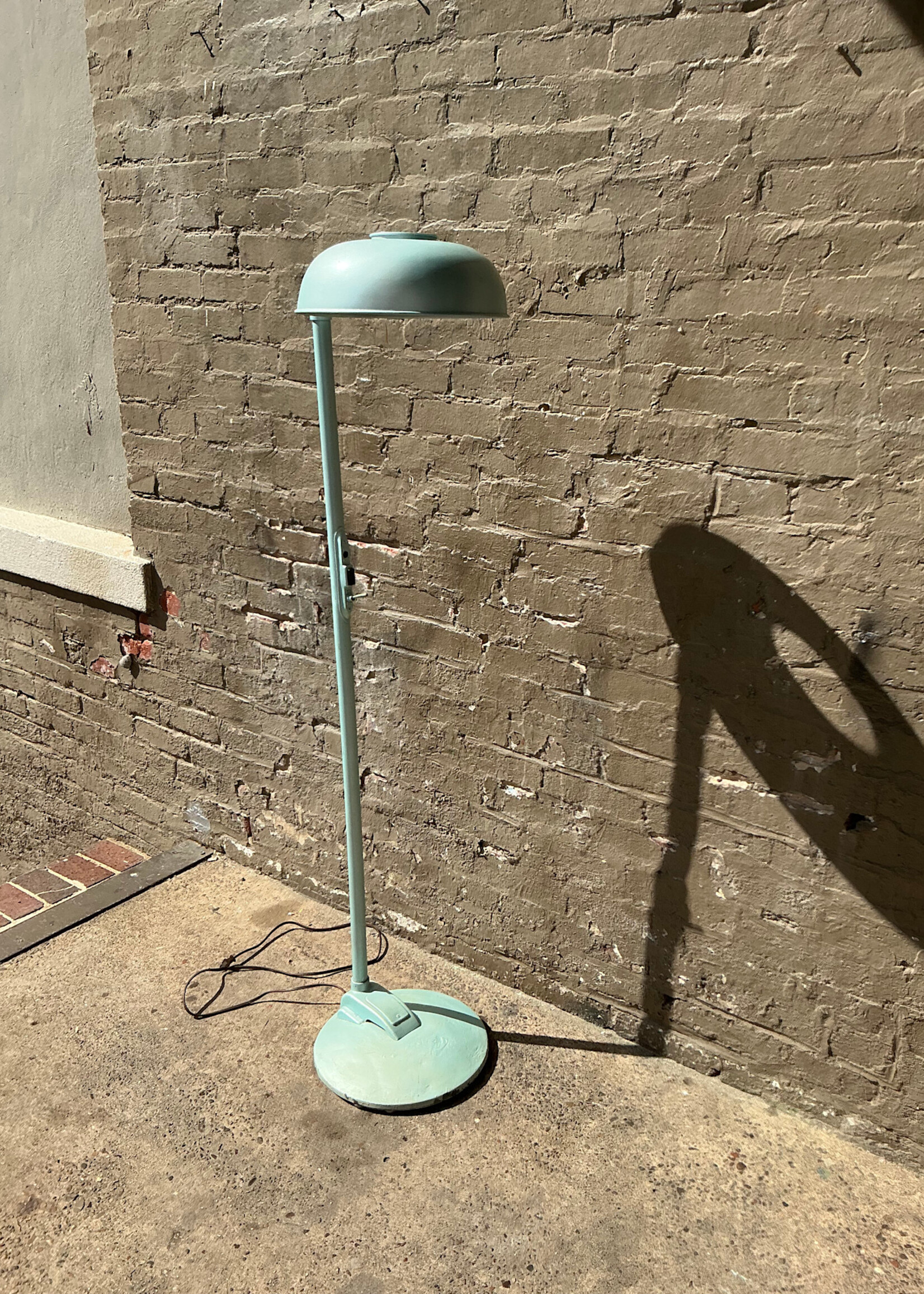 GOODWOOD Industrial Task Lamp