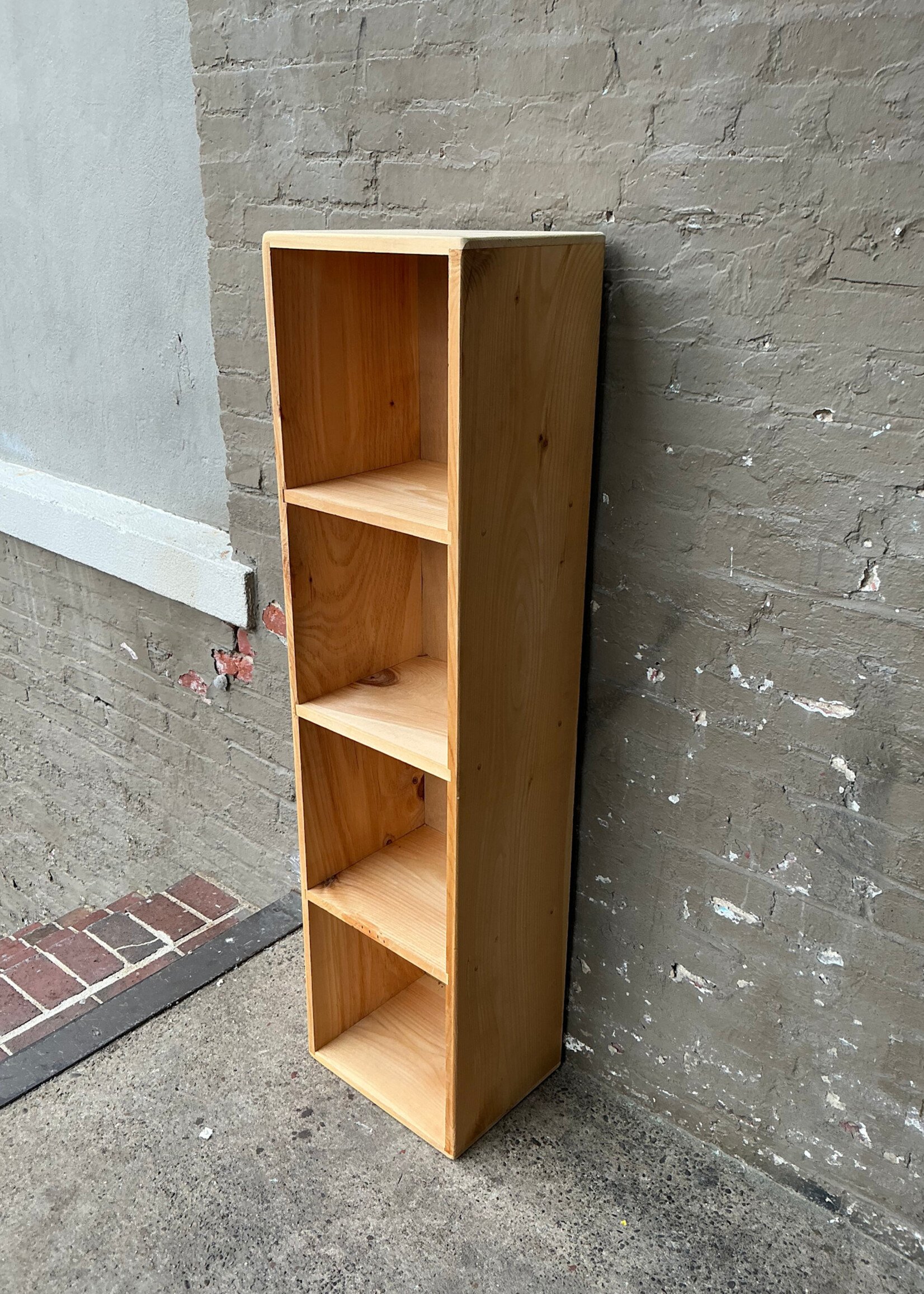 GOODWOOD Pine Chimney Shelf