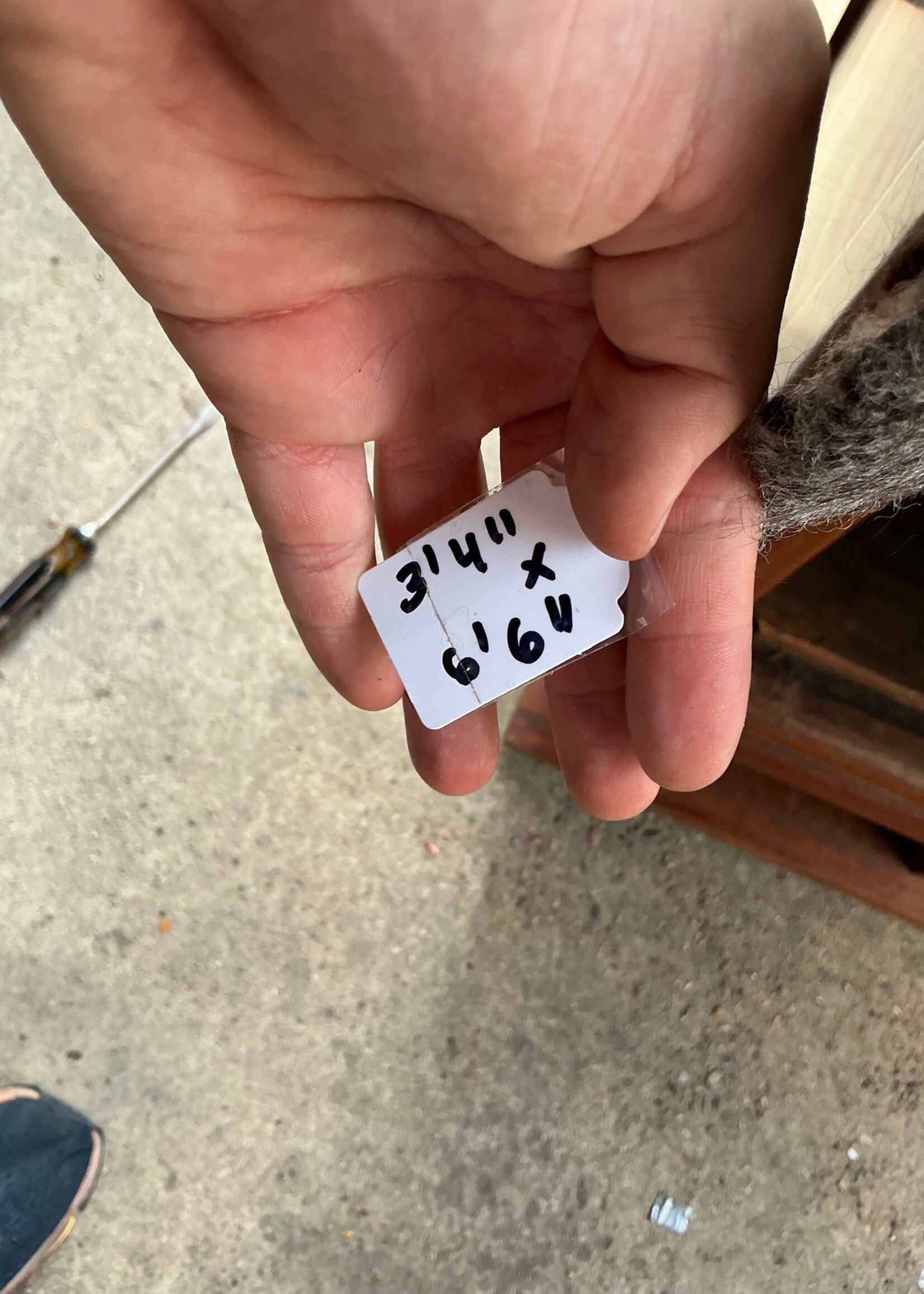 GOODWOOD Grey Ground Flatstitch Rug 3'4" x 6'6"