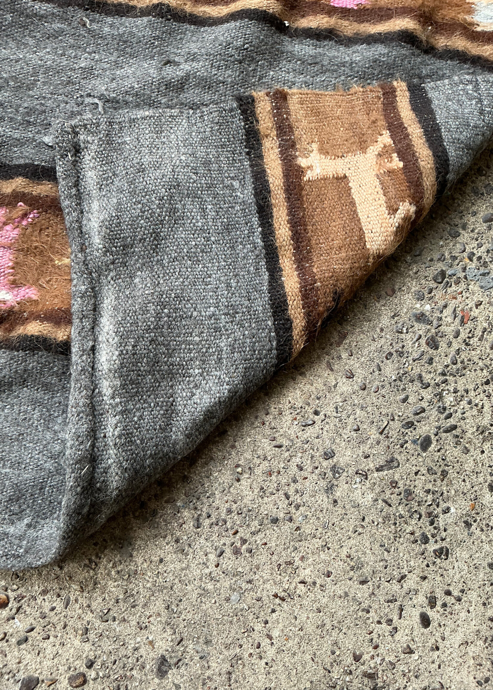 GOODWOOD Grey Ground Flatstitch Rug 3'4" x 6'6"