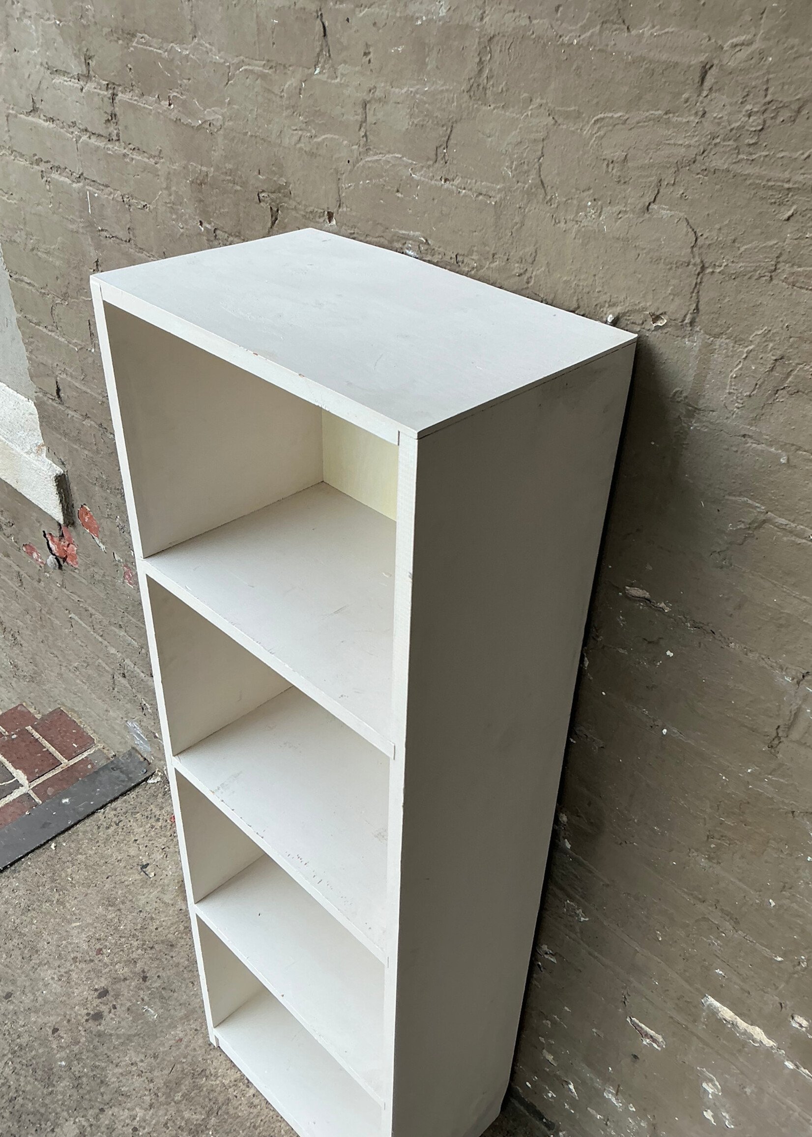 GOODWOOD Vintage White Painted Bookshelf