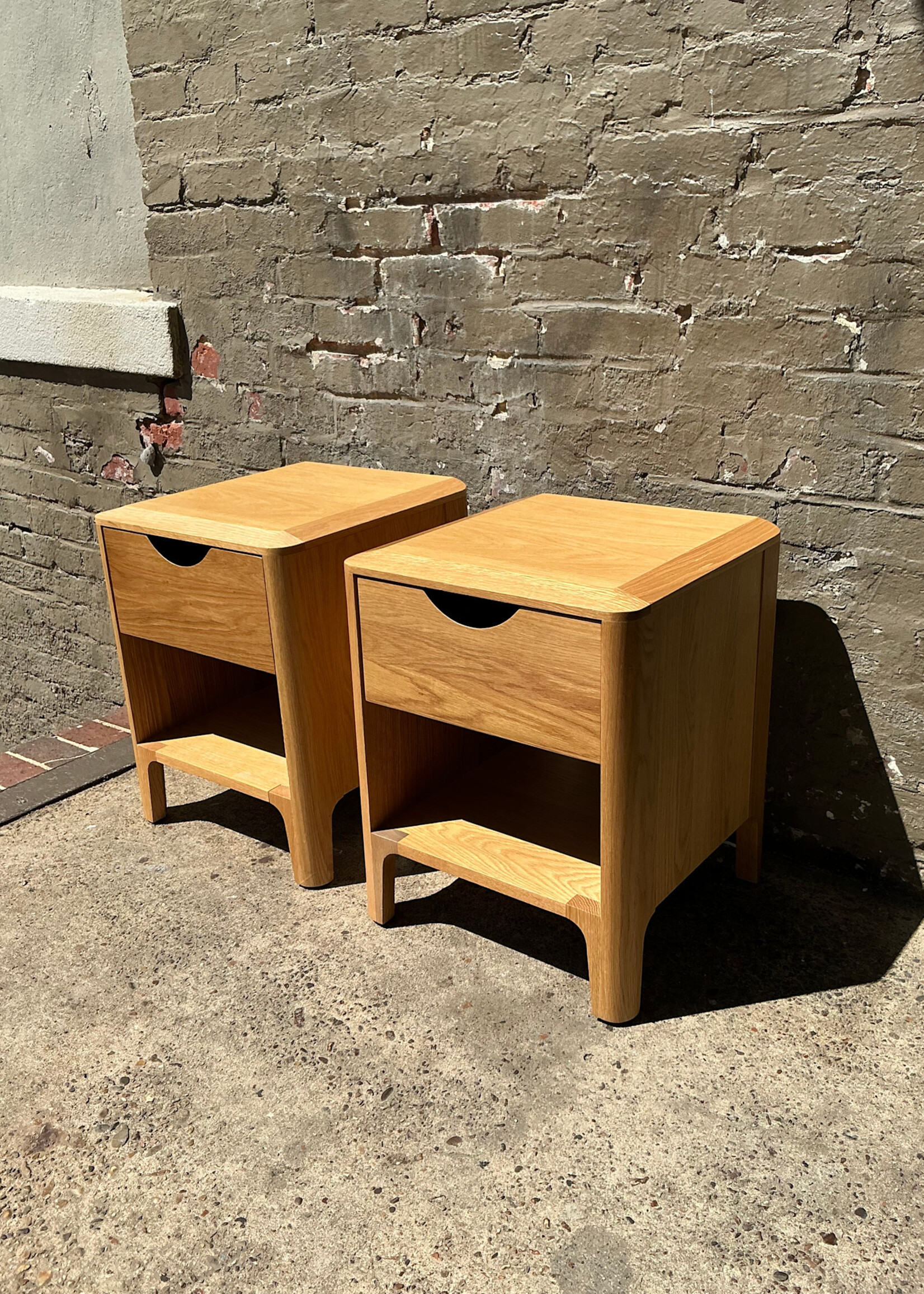 GOODWOOD Pair of MCM Style Oak Nightstands