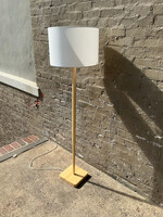 GOODWOOD Modern Floor Lamp