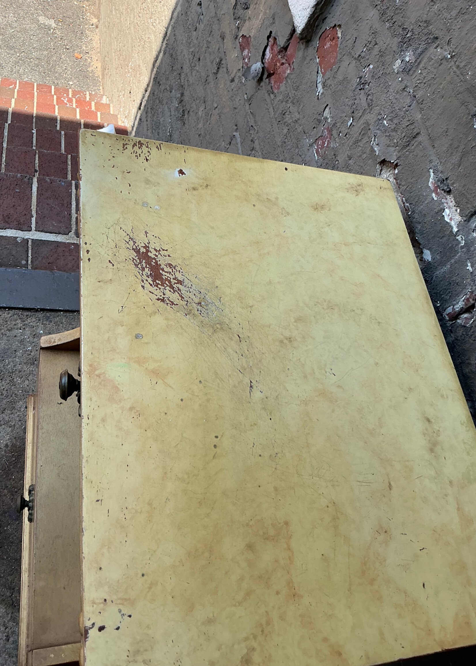 GOODWOOD Pair of Vintage Nightstands