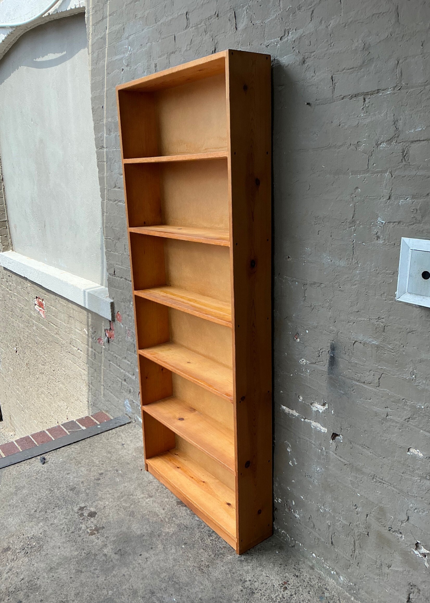 GOODWOOD Handmade Tall Pine Shelf