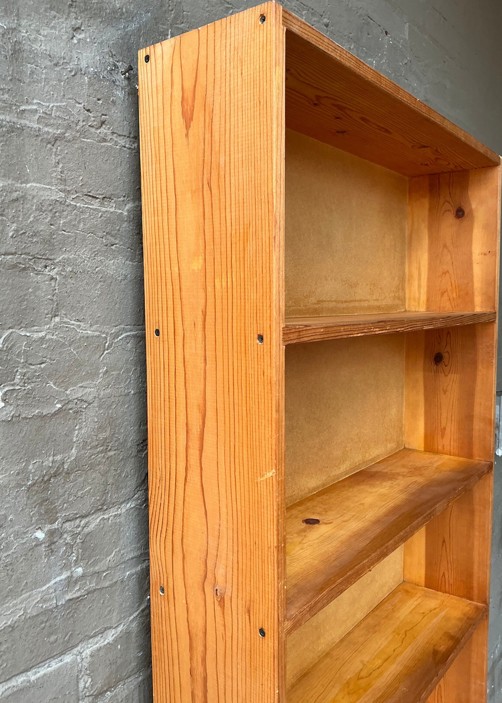 GOODWOOD Handmade Tall Pine Shelf
